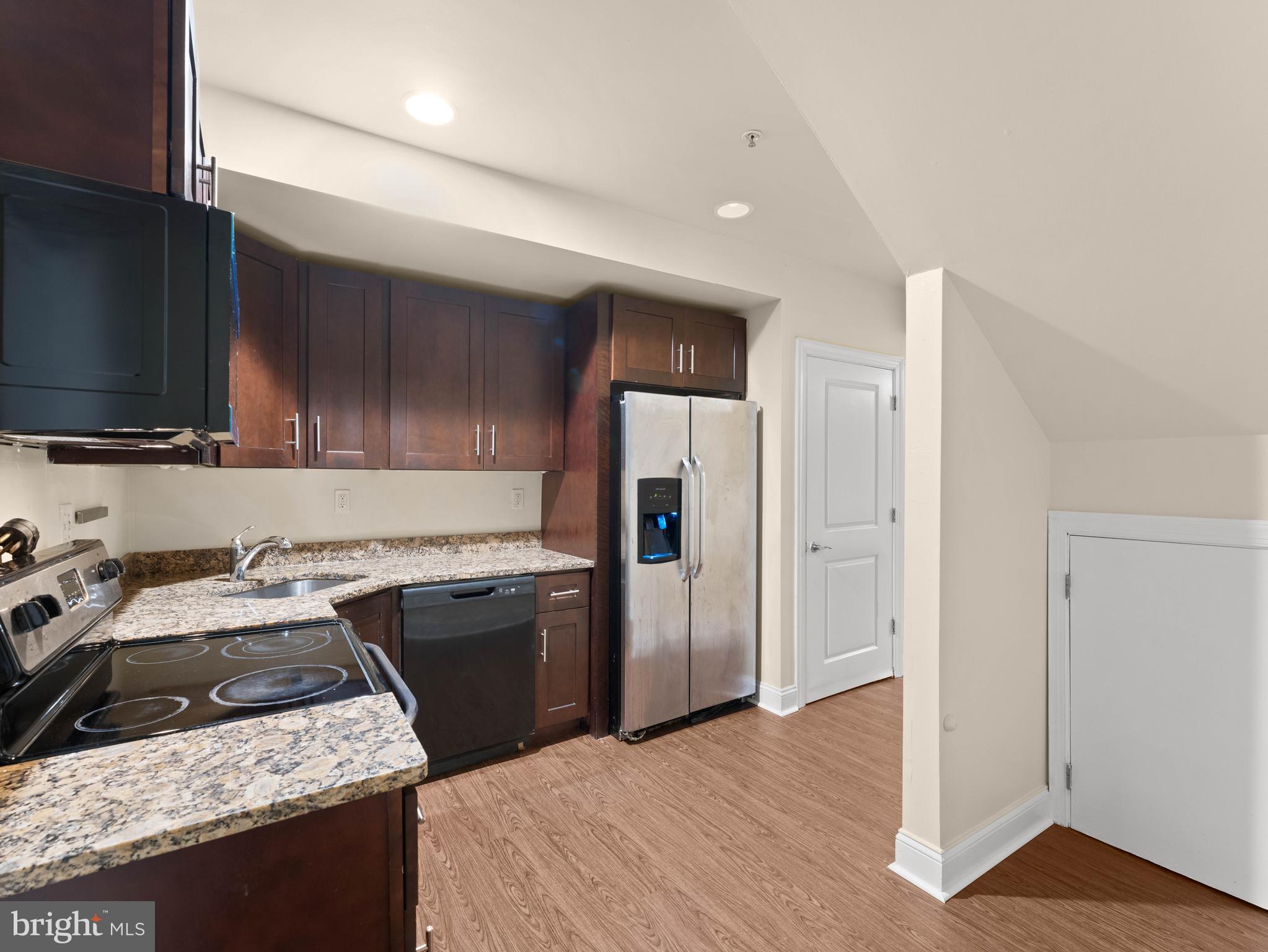 NORTH CENTRAL - Residential Lease