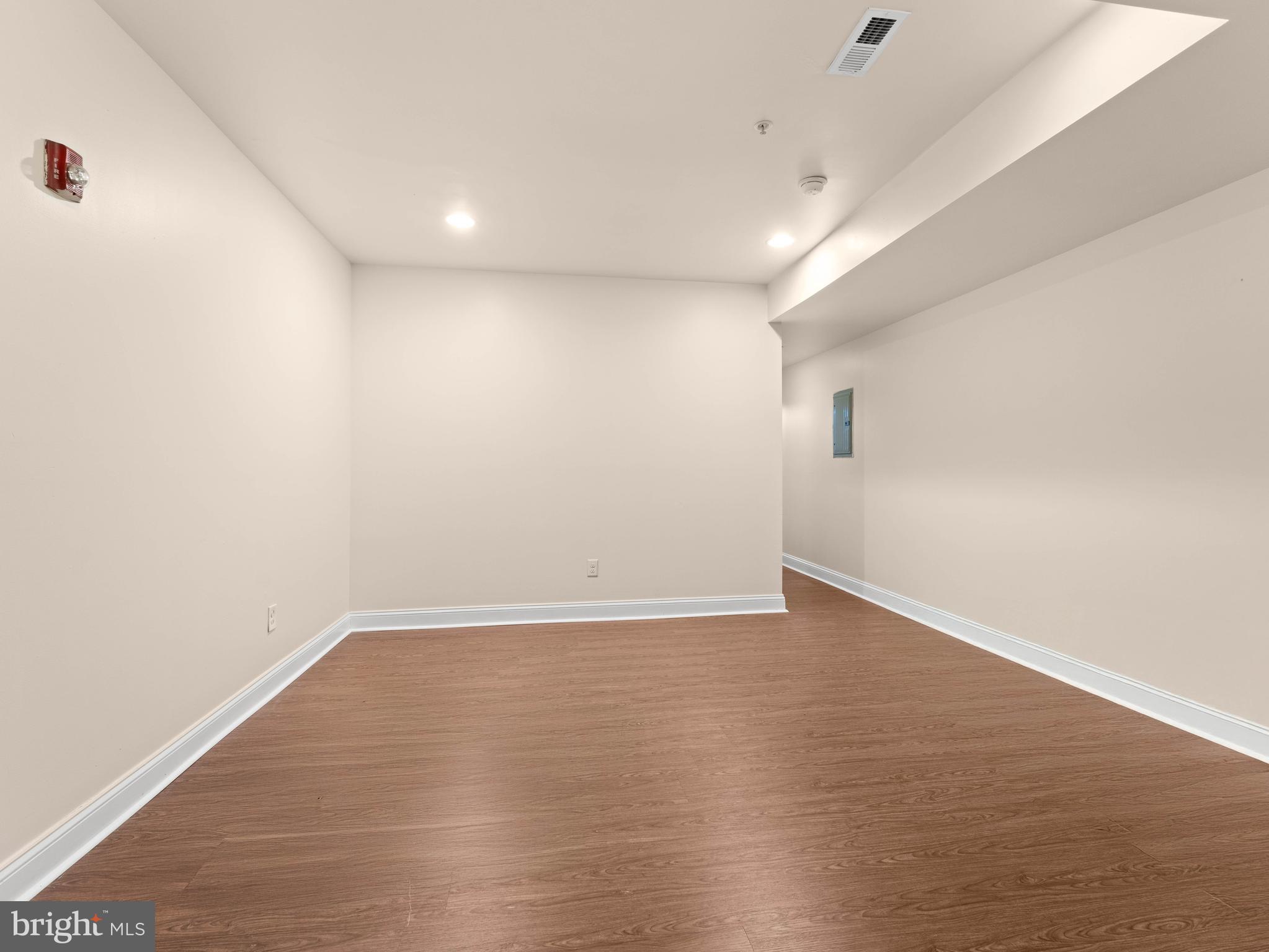 NORTH CENTRAL - Residential Lease