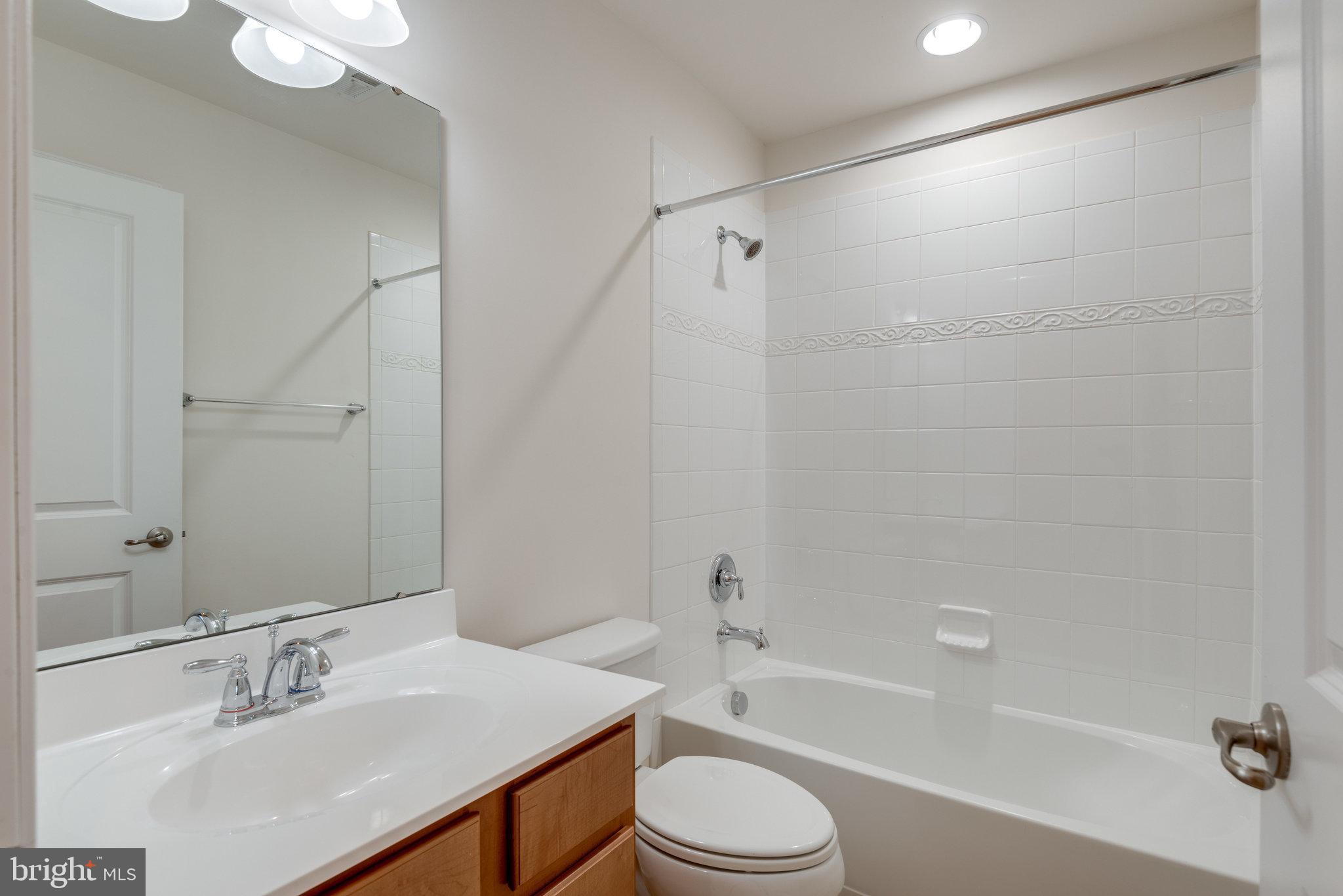 SEVEN HILLS - Residential