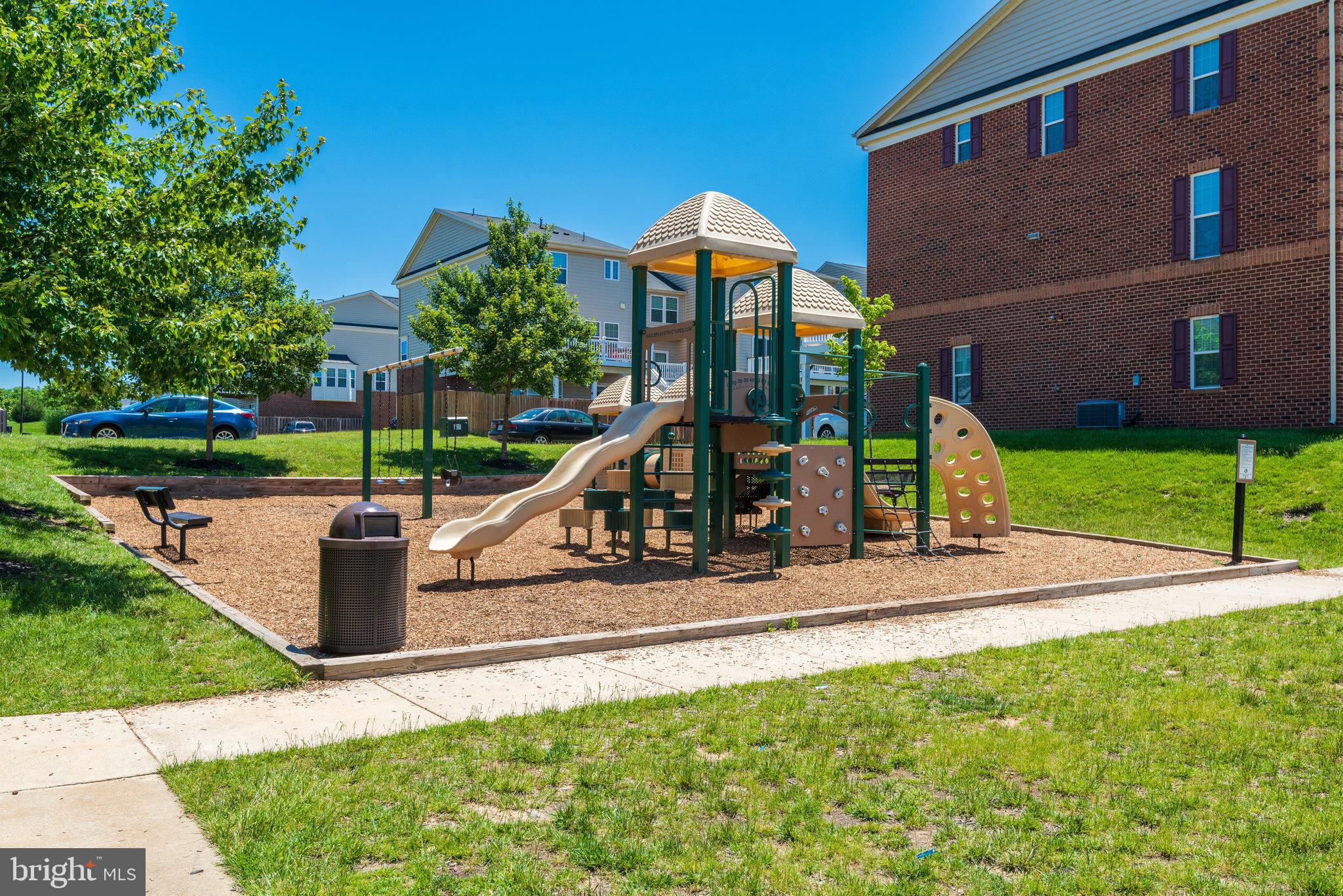 SEVEN HILLS - Residential