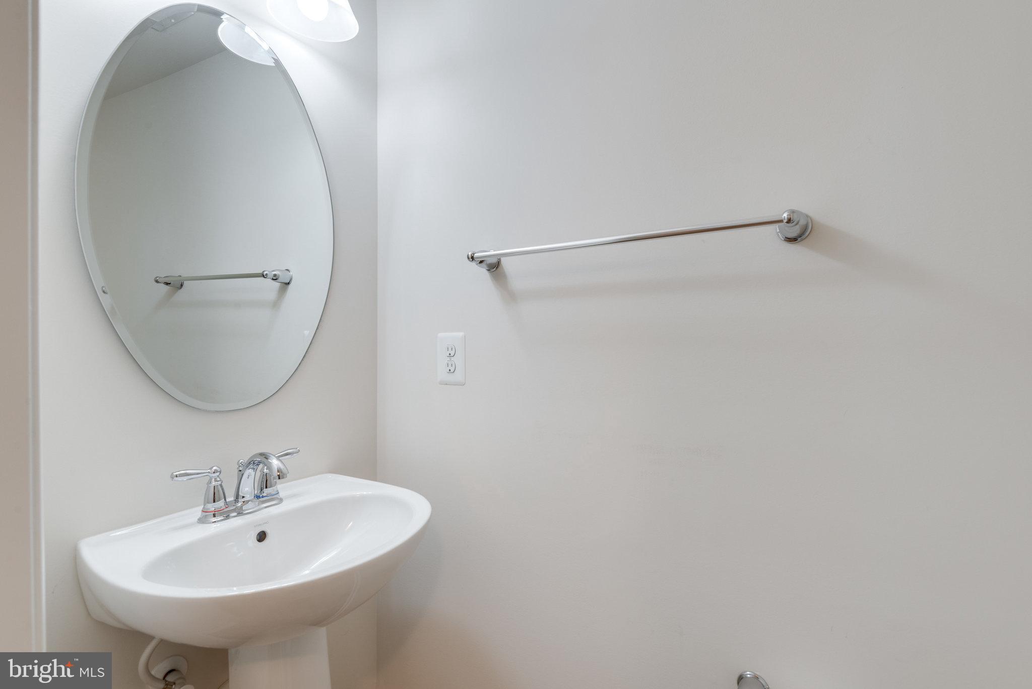 SEVEN HILLS - Residential