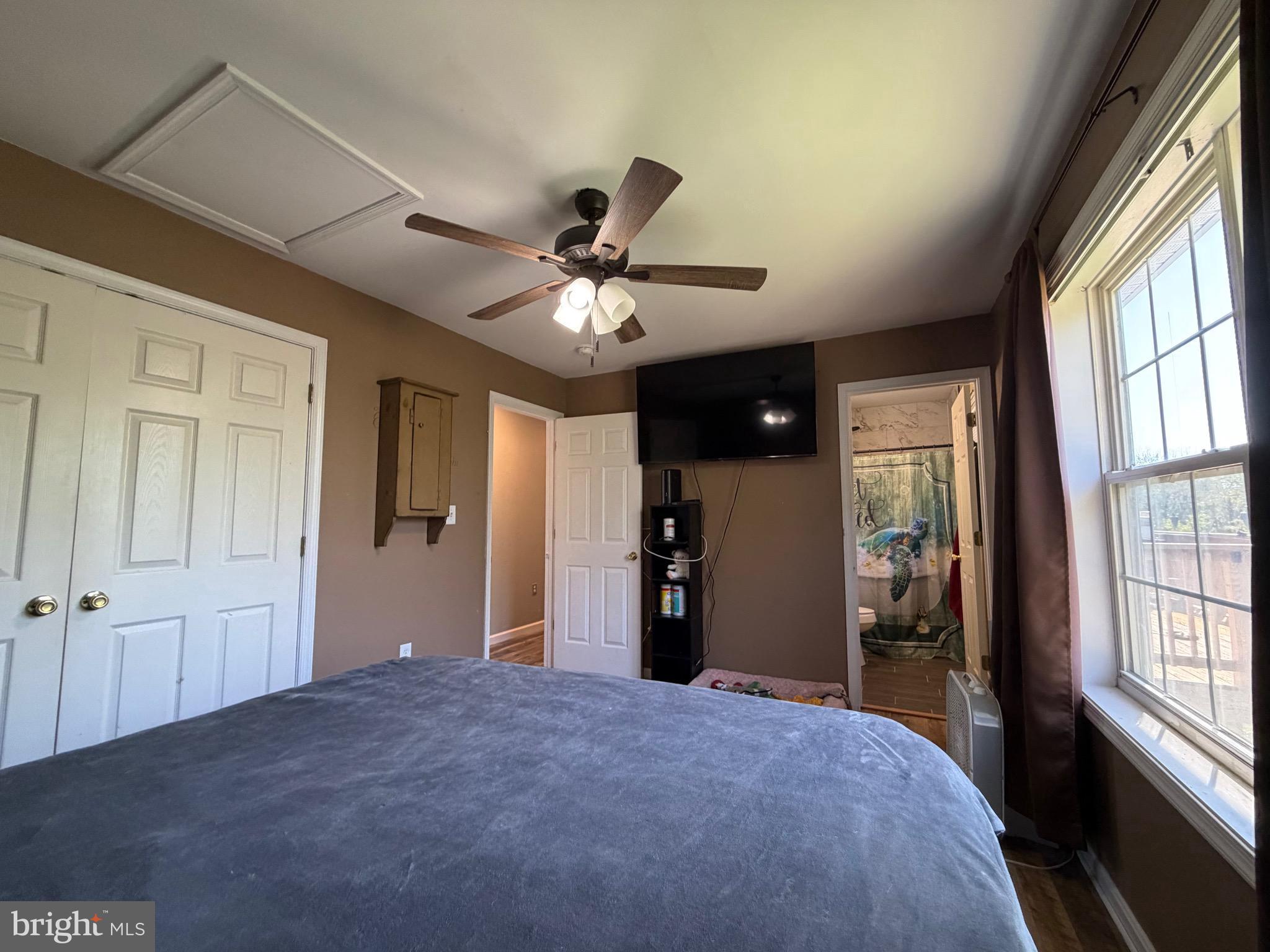 SPRINGFIELD VILLAGE - Residential