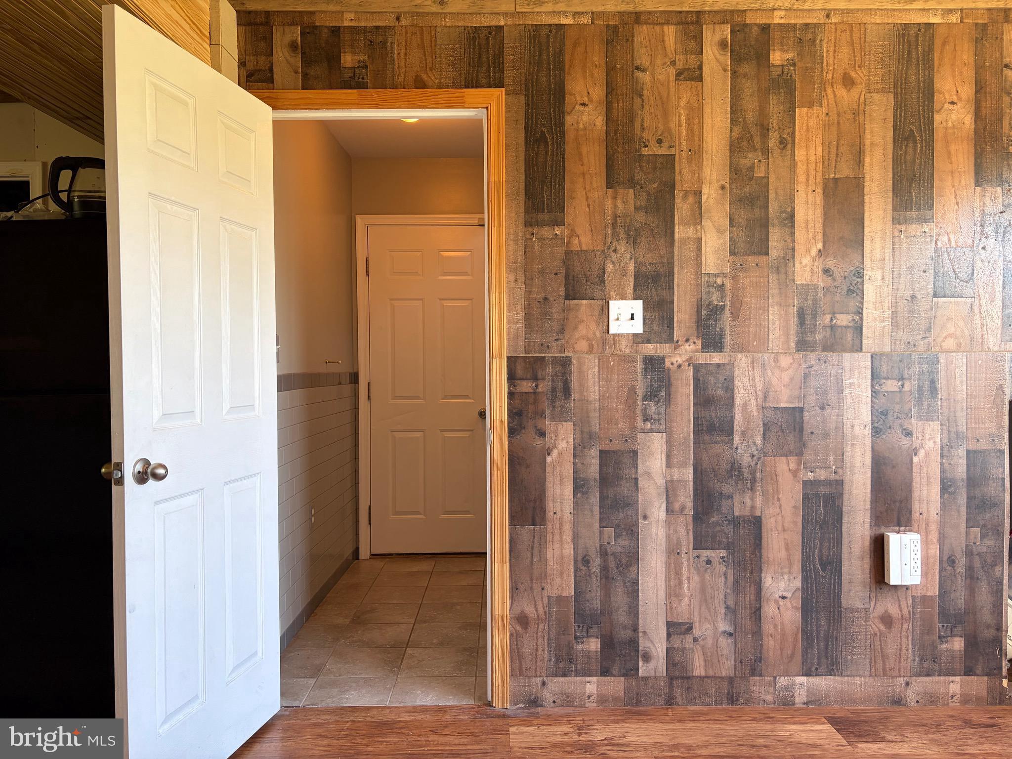 SPRINGFIELD VILLAGE - Residential