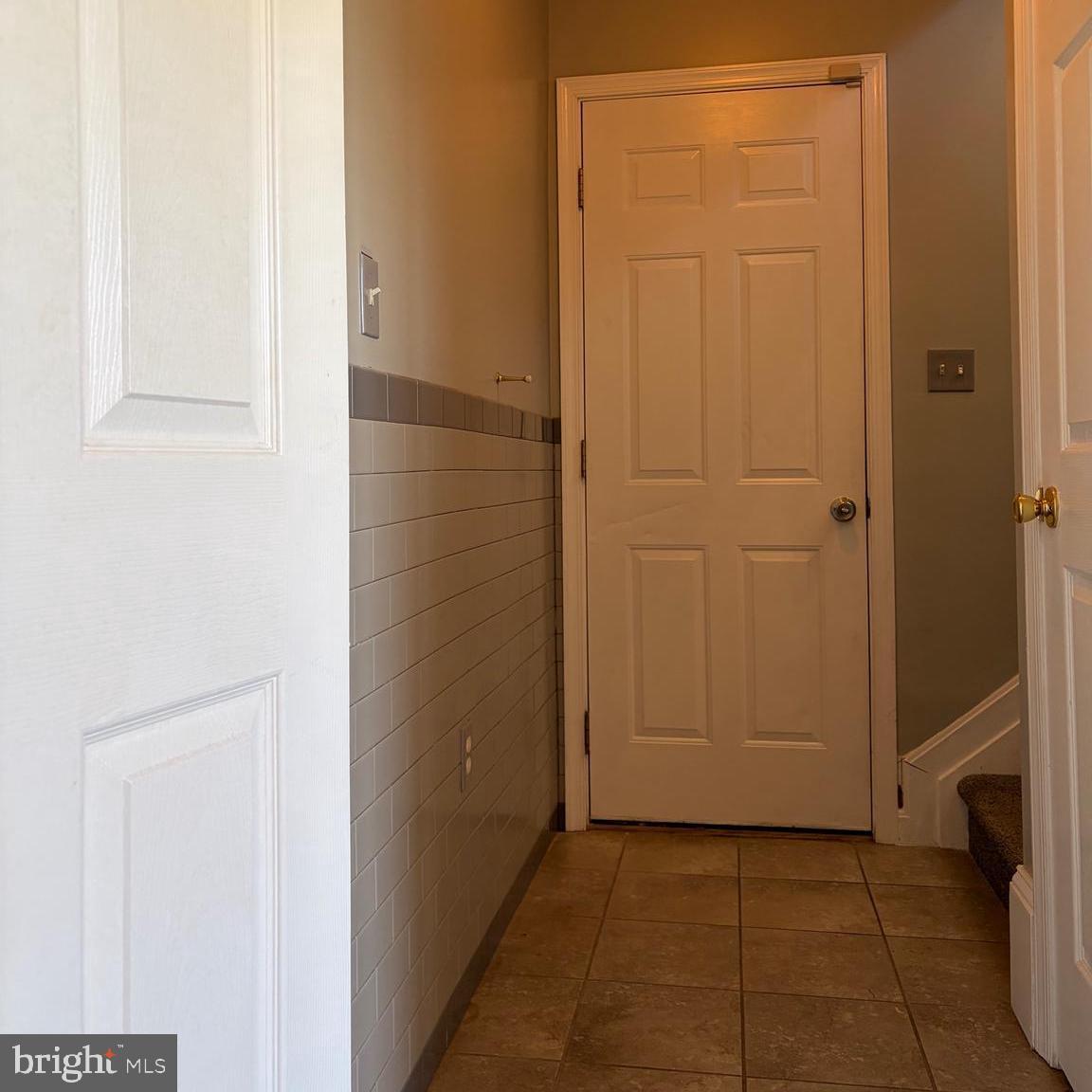 SPRINGFIELD VILLAGE - Residential