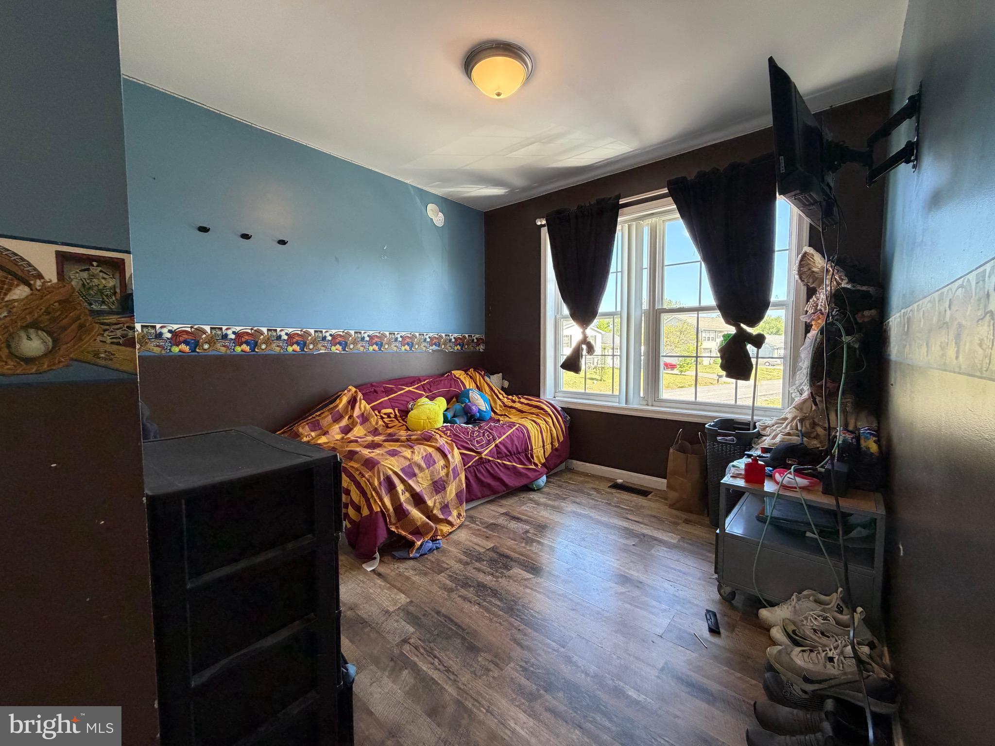 SPRINGFIELD VILLAGE - Residential