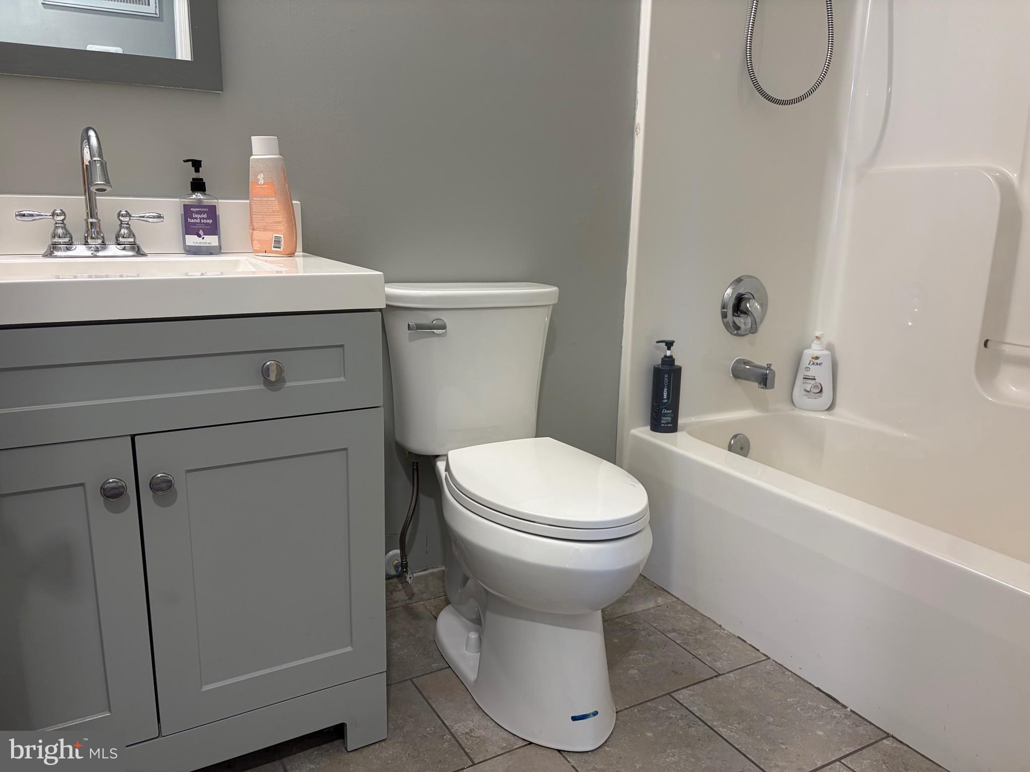 SPRINGFIELD VILLAGE - Residential