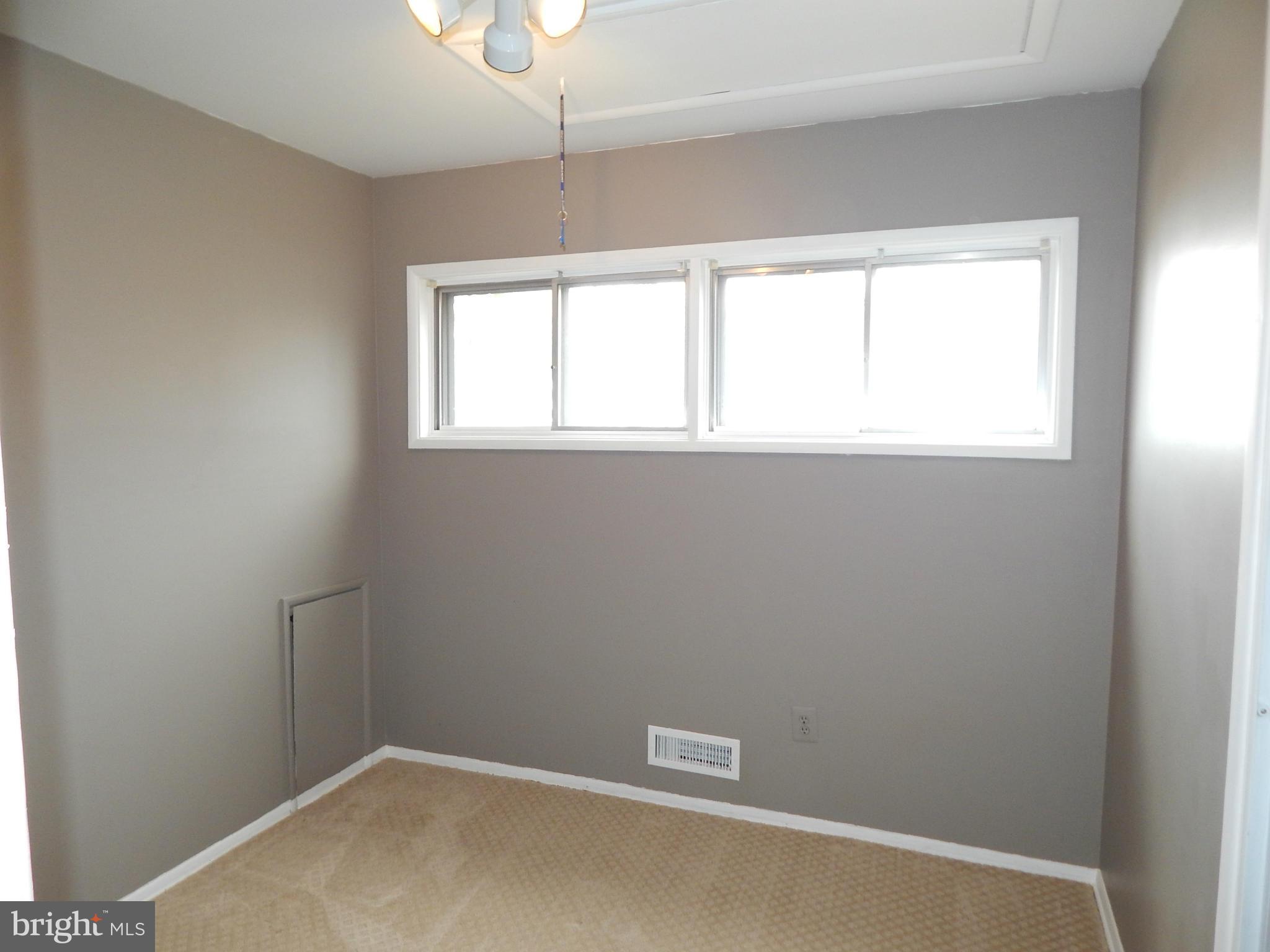 WESTVIEW PARK - Residential