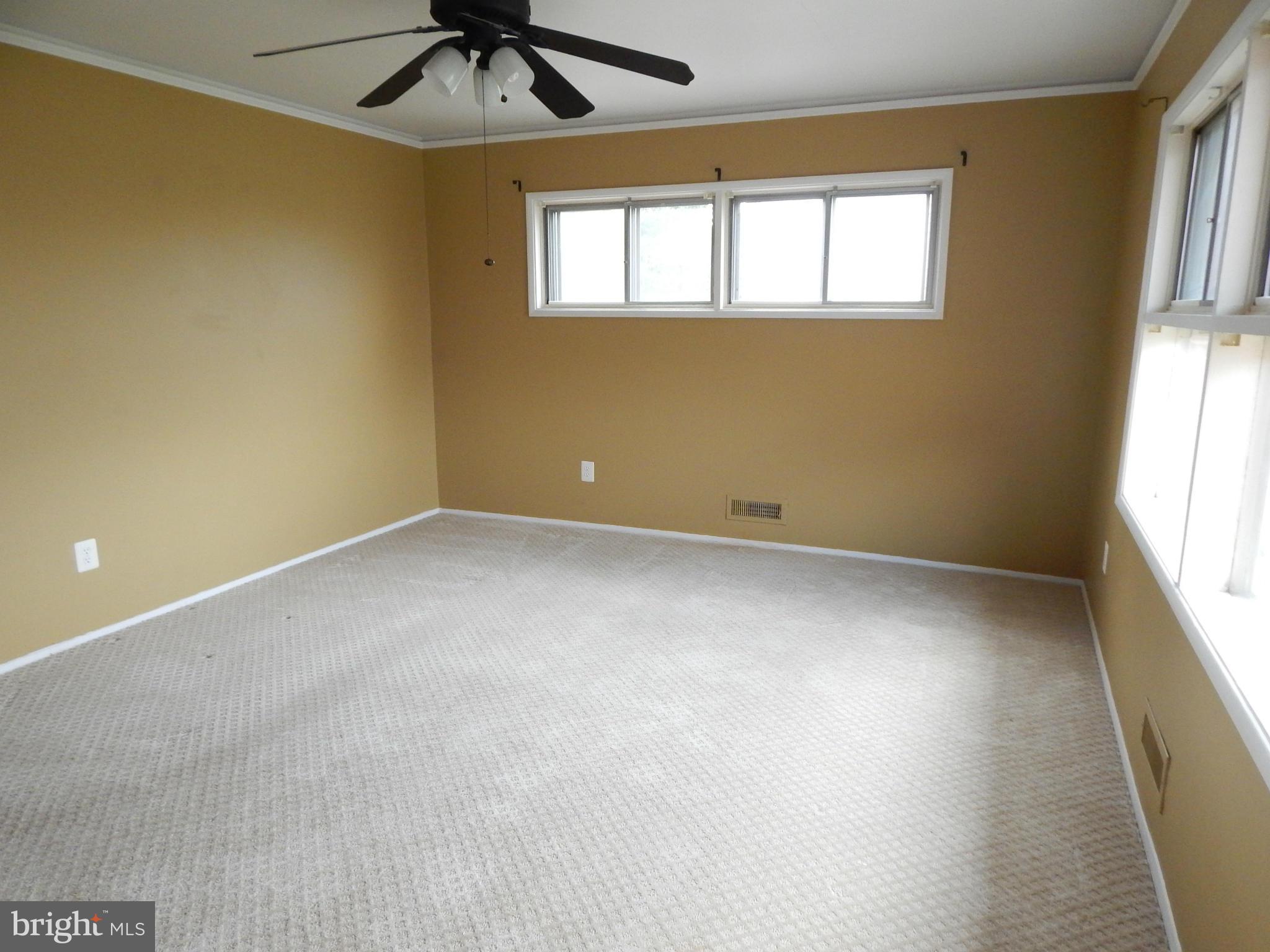 WESTVIEW PARK - Residential