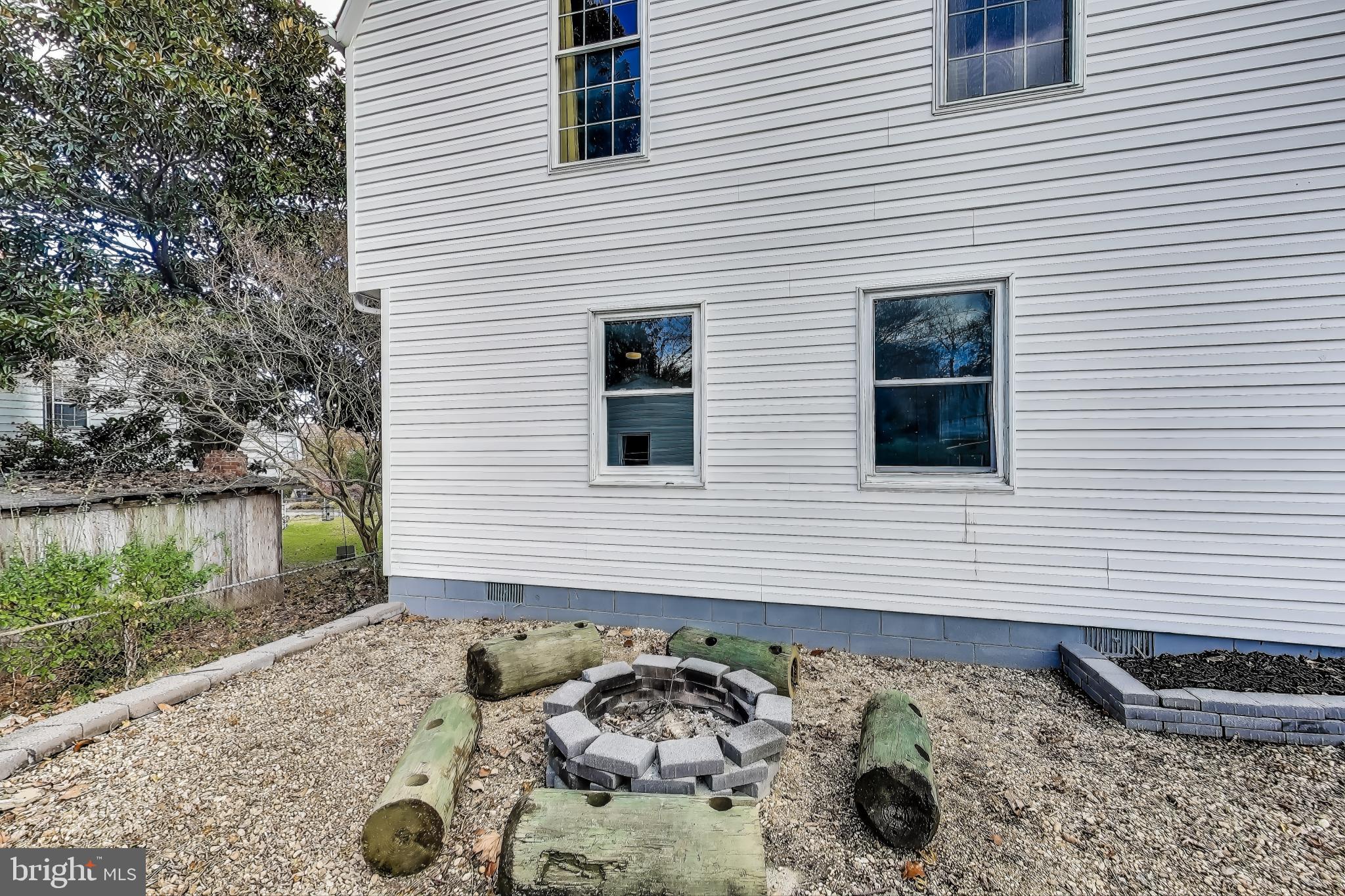 DARES BEACH - Residential Lease