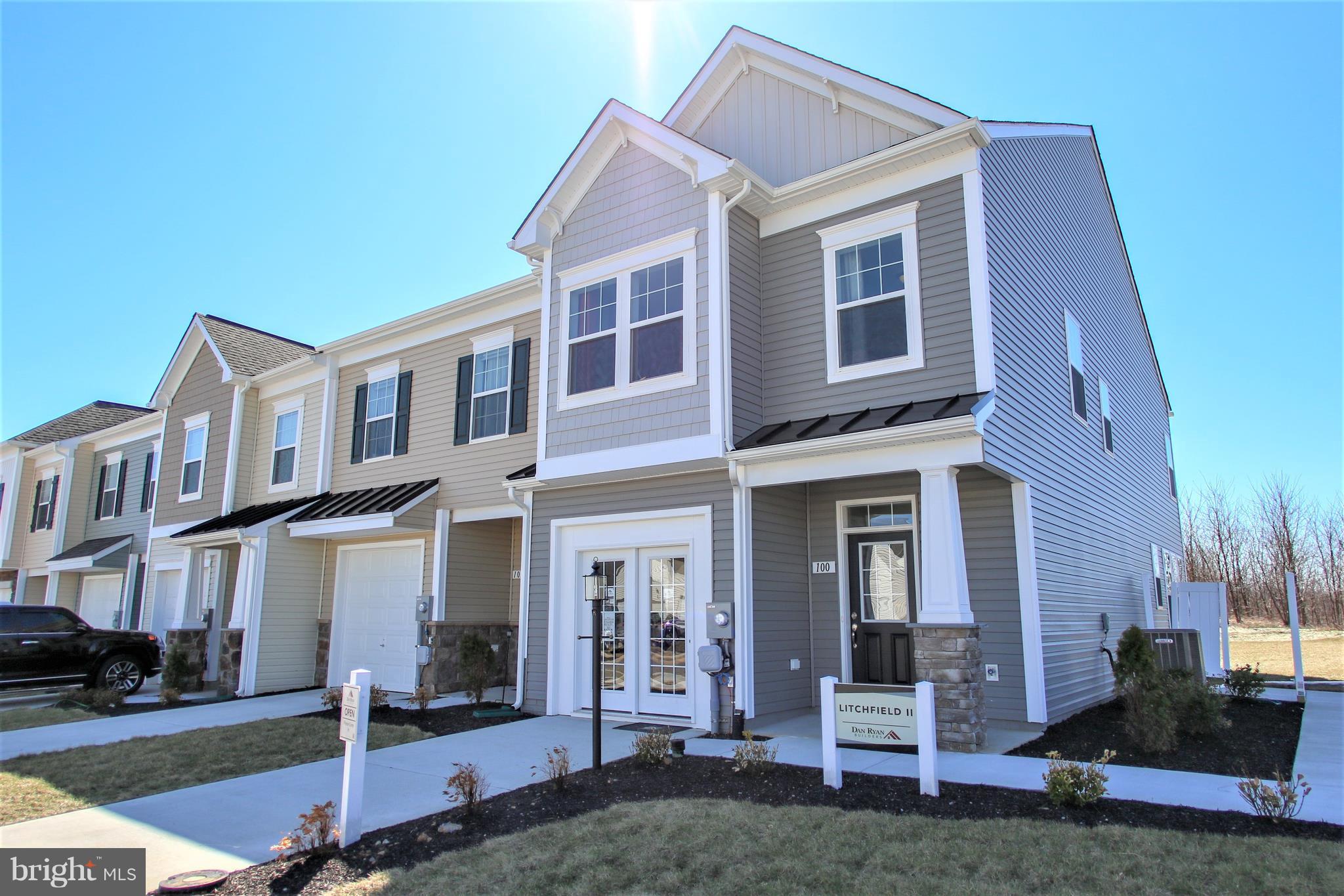 MCCAULEY CROSSING - Residential