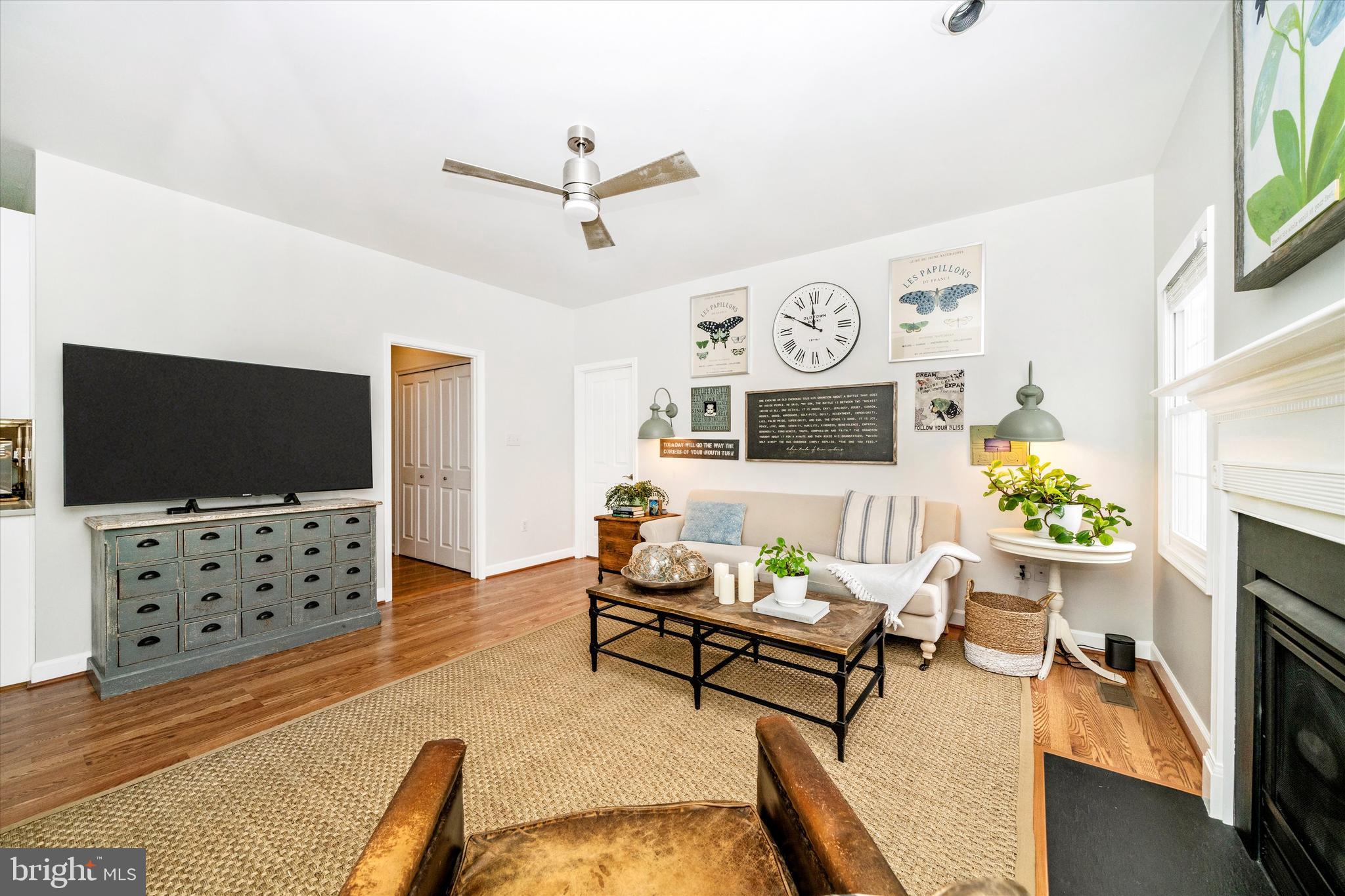 WORMANS MILL - Residential