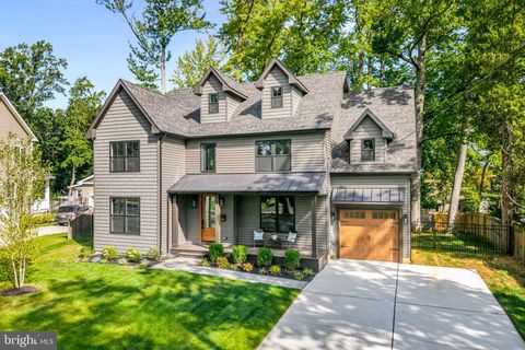 870 CEDAR AVENUE HADDONFIELD NJ 08033