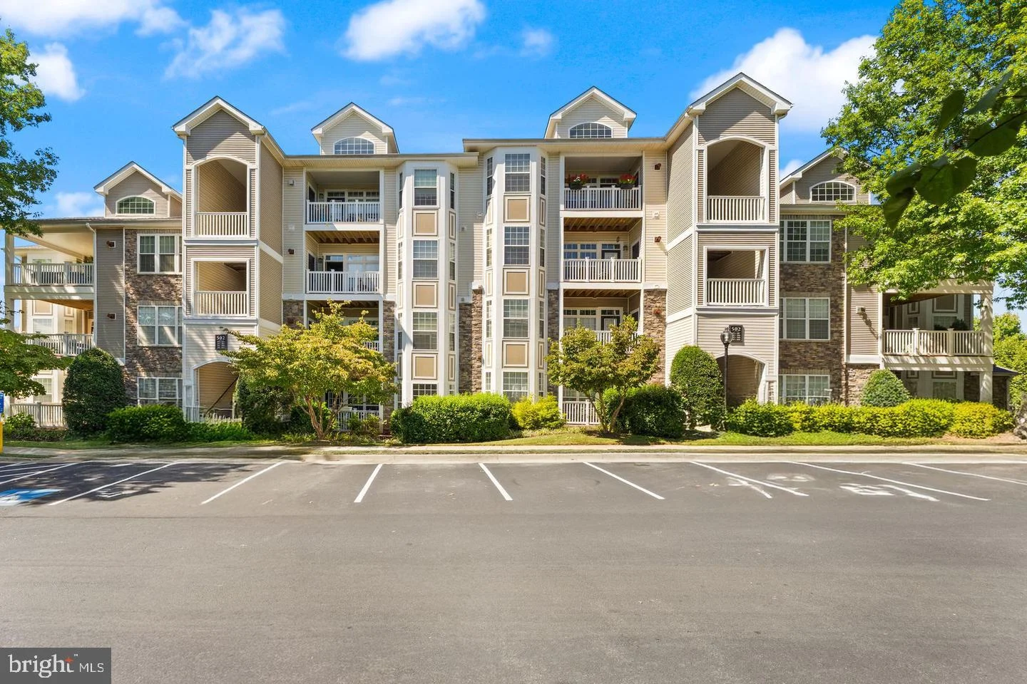502 Sunset View Terrace SE Unit 104