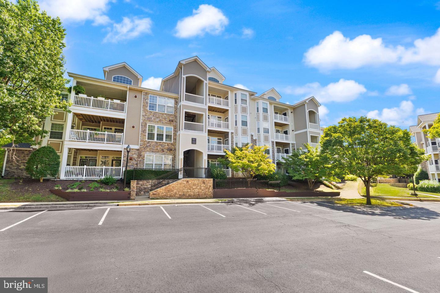 502 SUNSET VIEW TERRACE SE 104