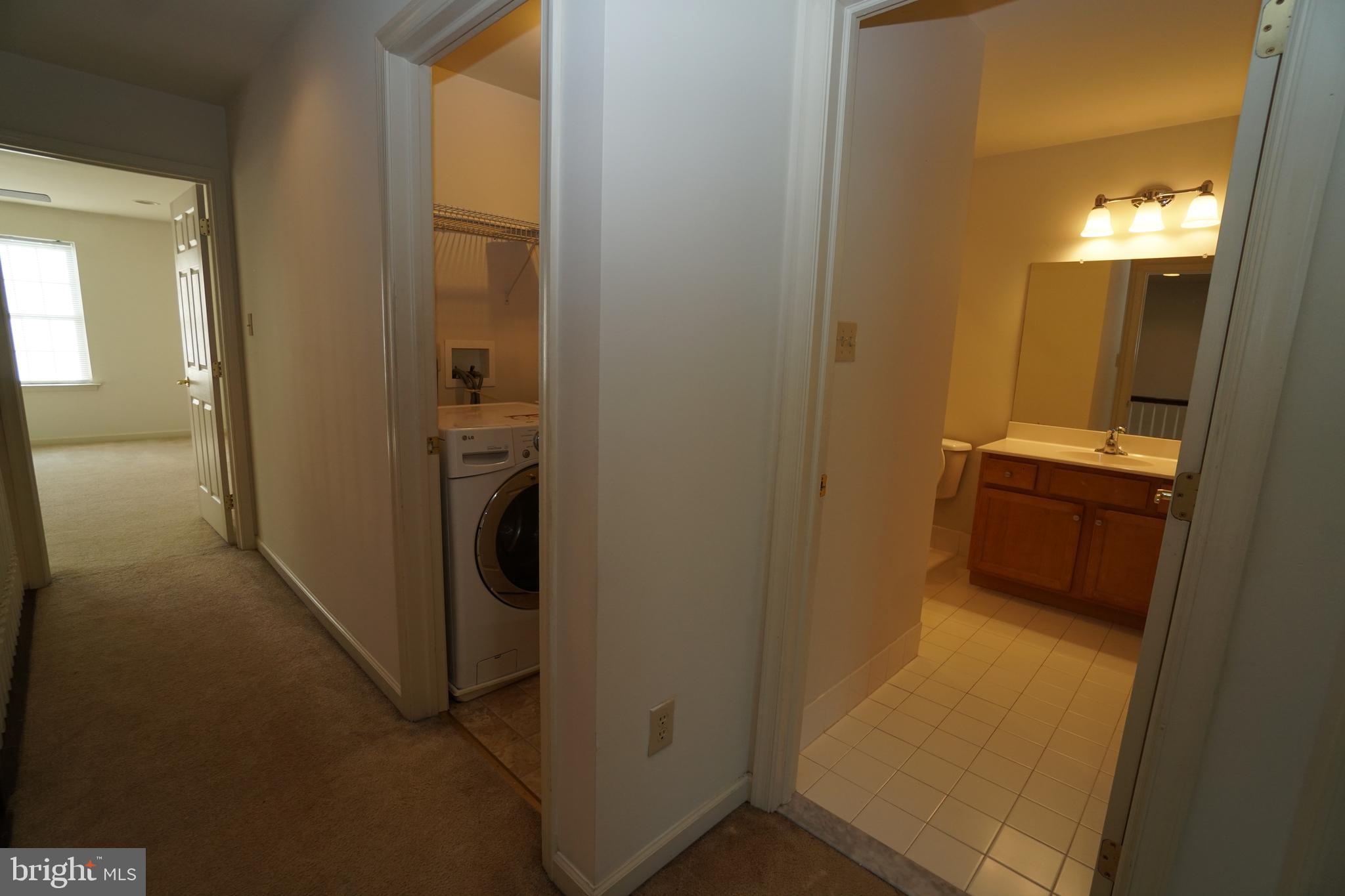 OXFORD LANE - Residential Lease