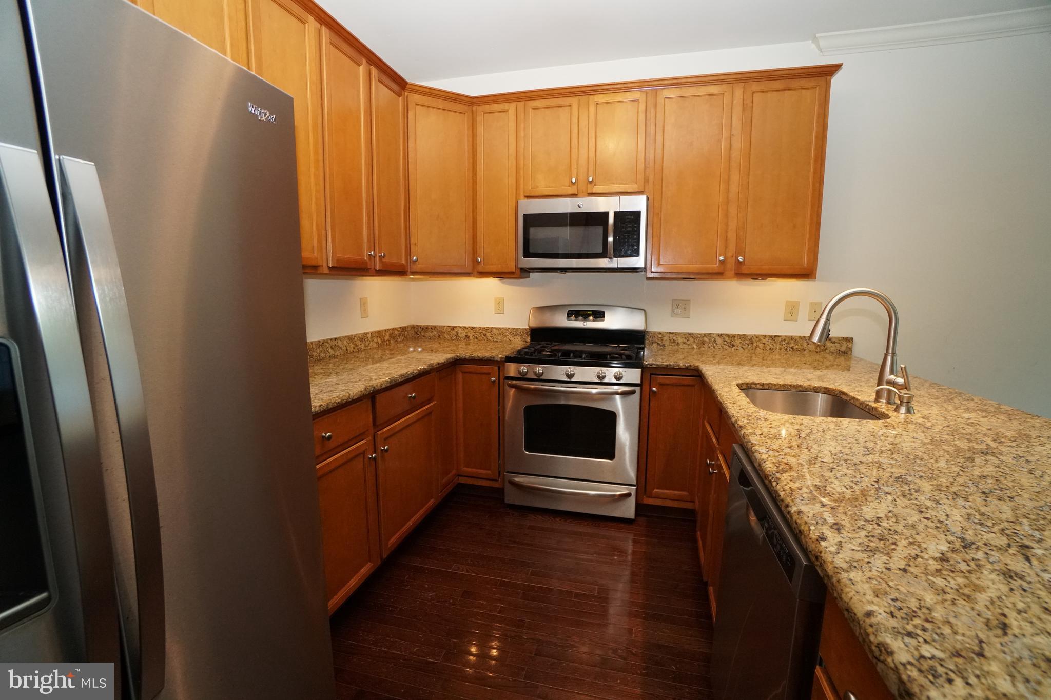 OXFORD LANE - Residential Lease