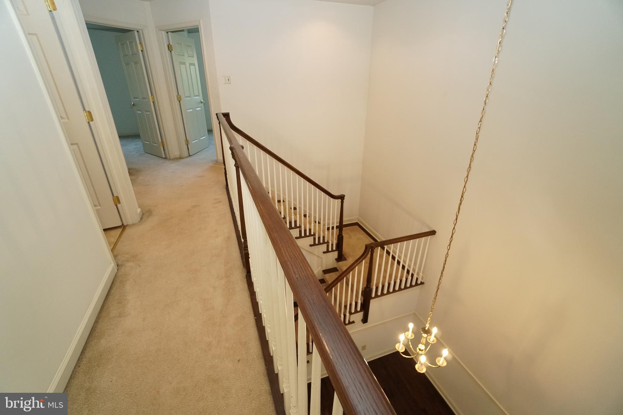 OXFORD LANE - Residential Lease