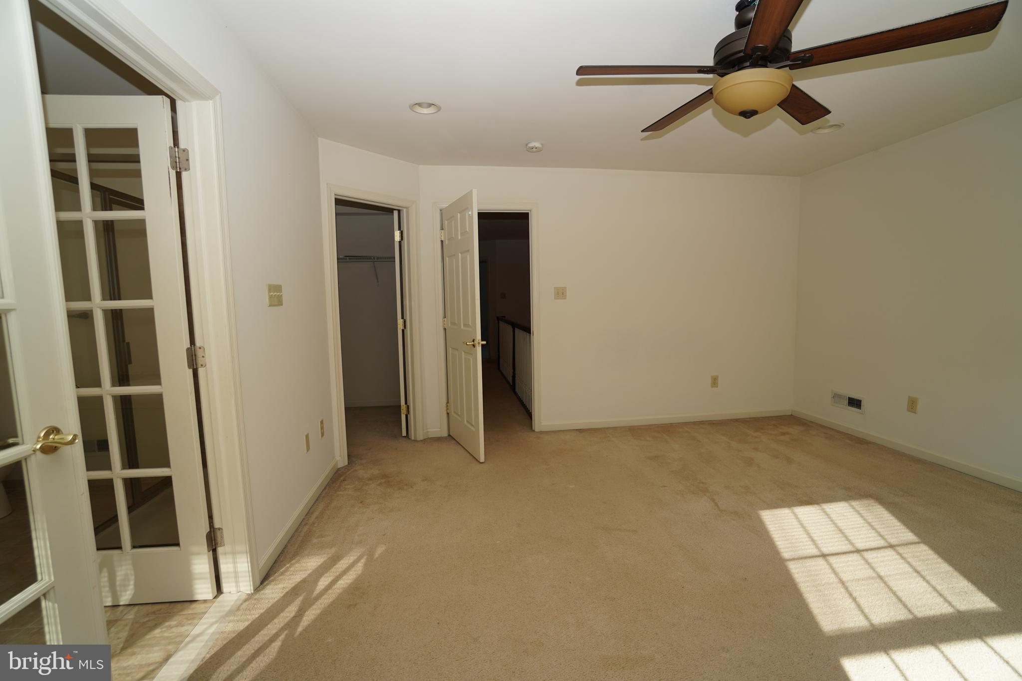 OXFORD LANE - Residential Lease