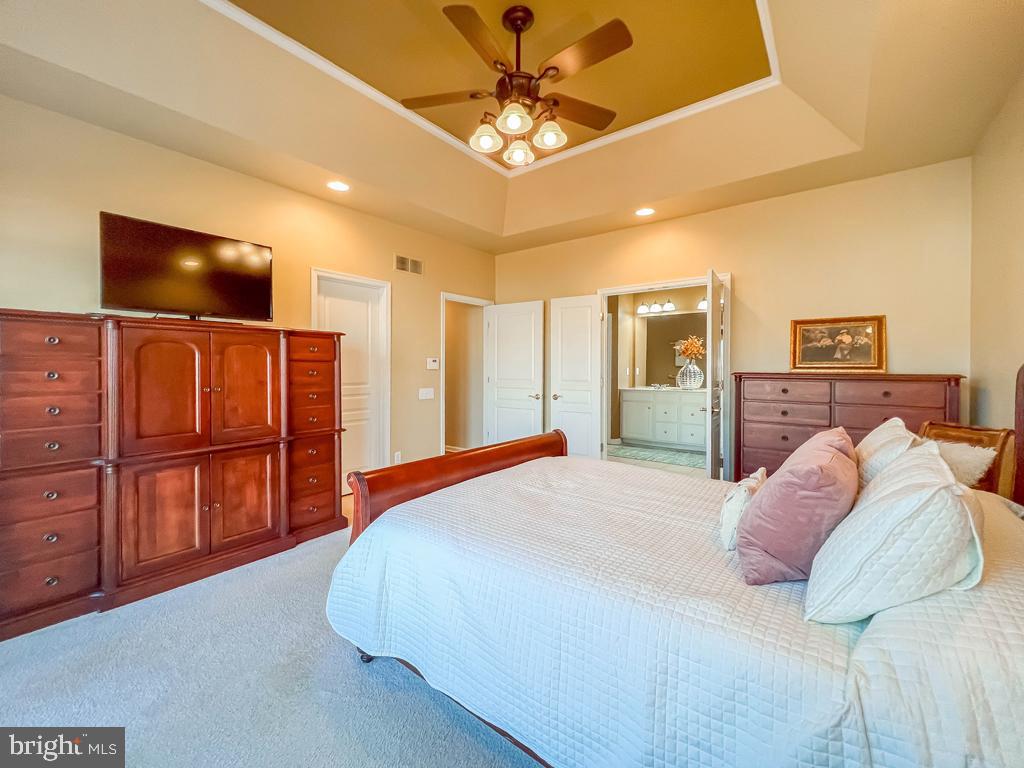 TRADITIONS AT WASH - Residential