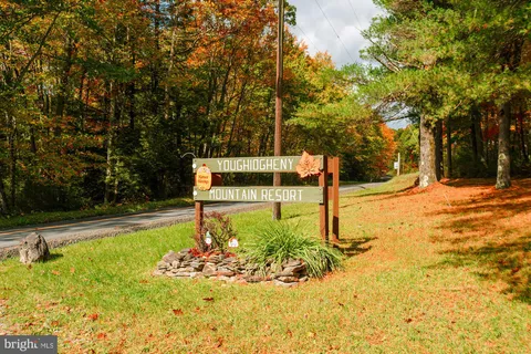 MLS: MDGA2011608
