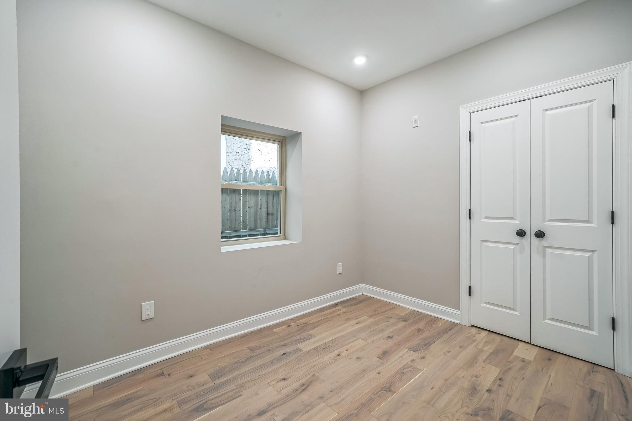 POINT BREEZE - Residential Lease