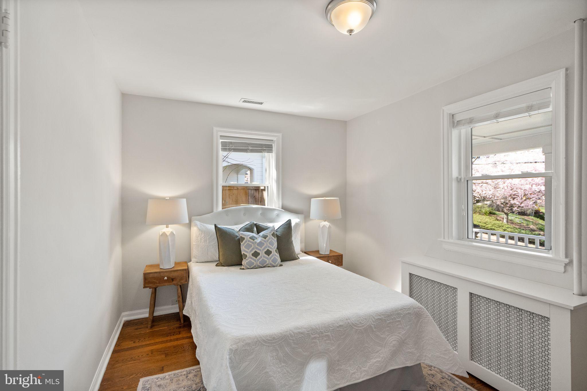 LYON PARK - Residential