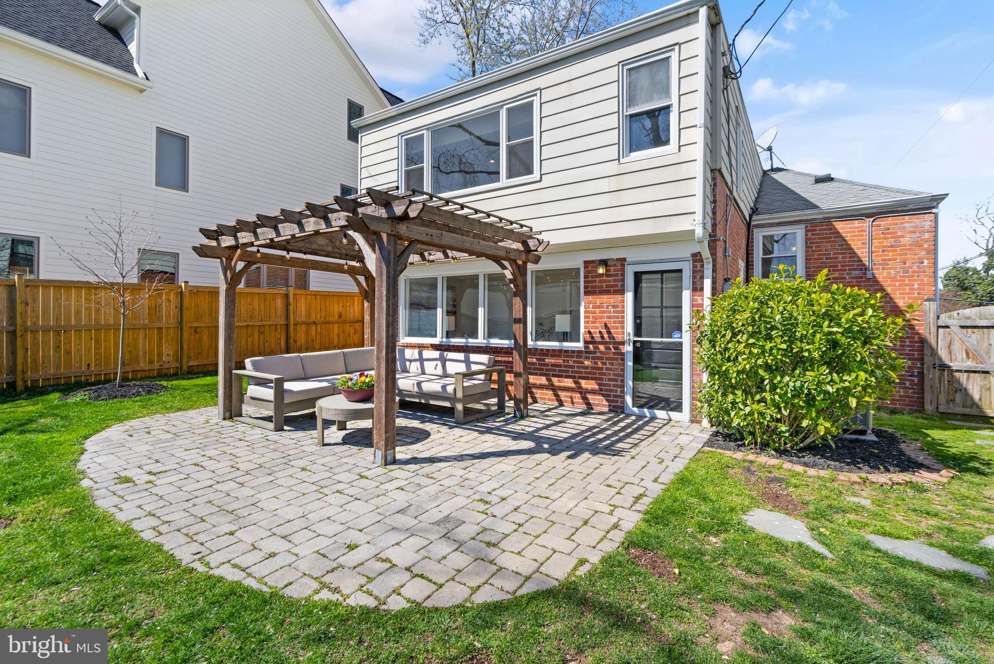 LYON PARK - Residential