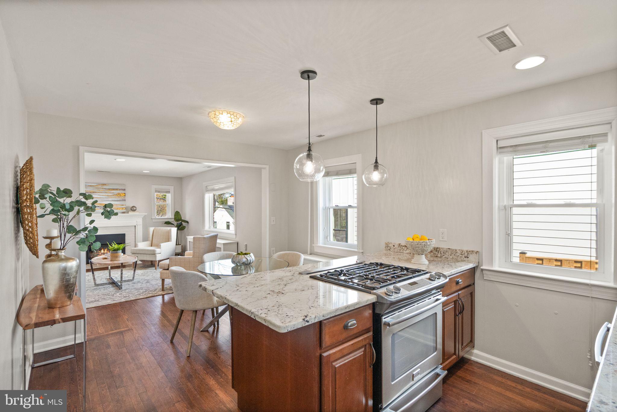 LYON PARK - Residential