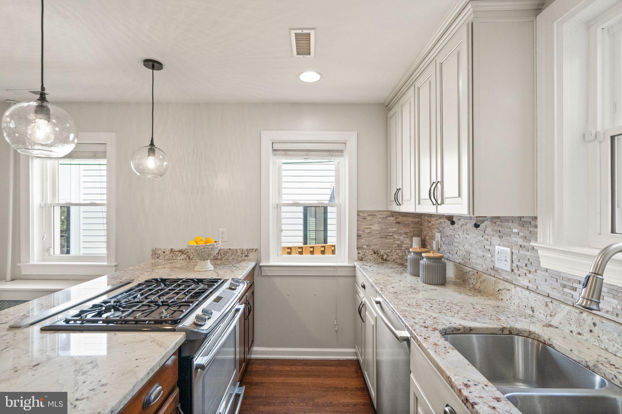 LYON PARK - Residential