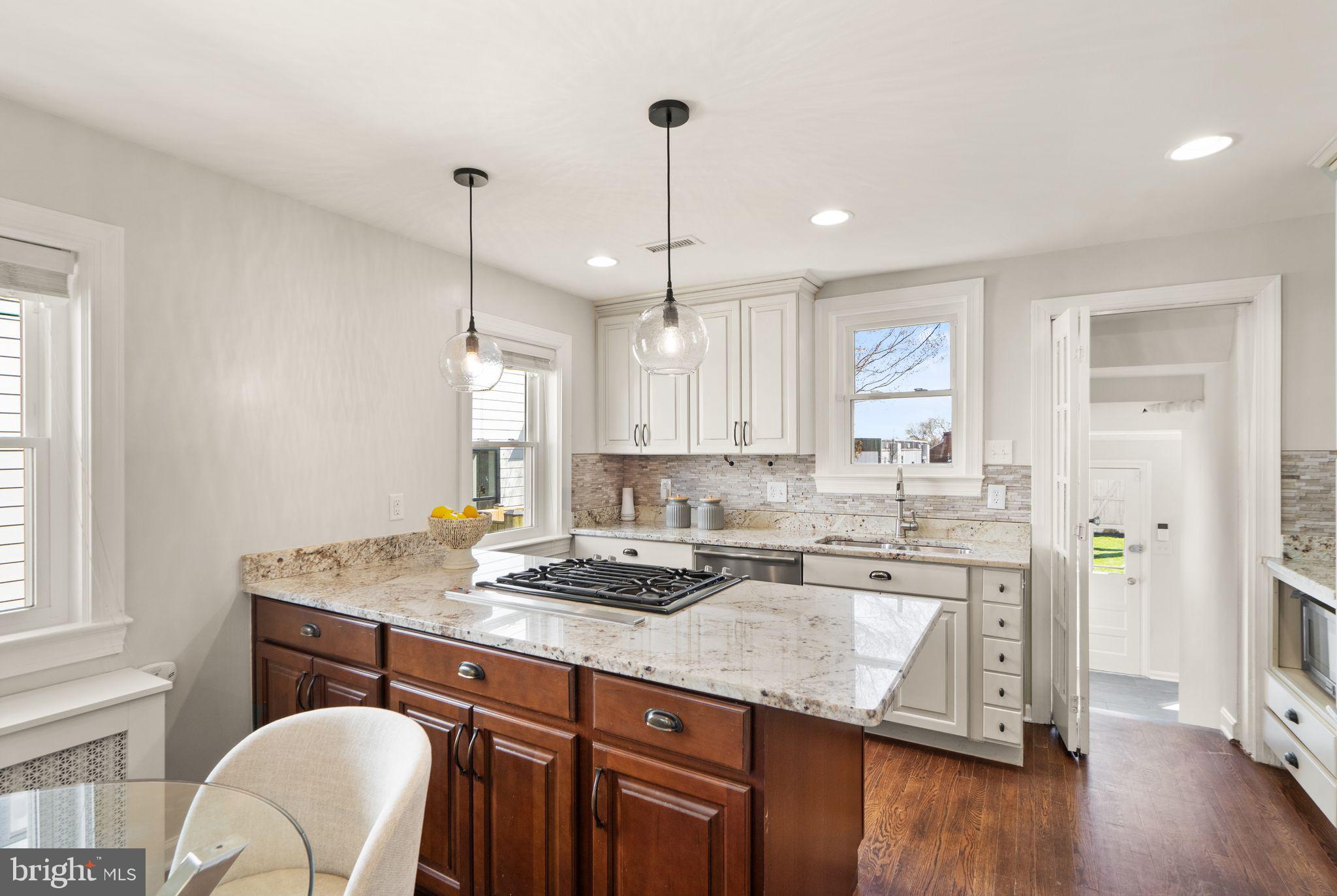 LYON PARK - Residential