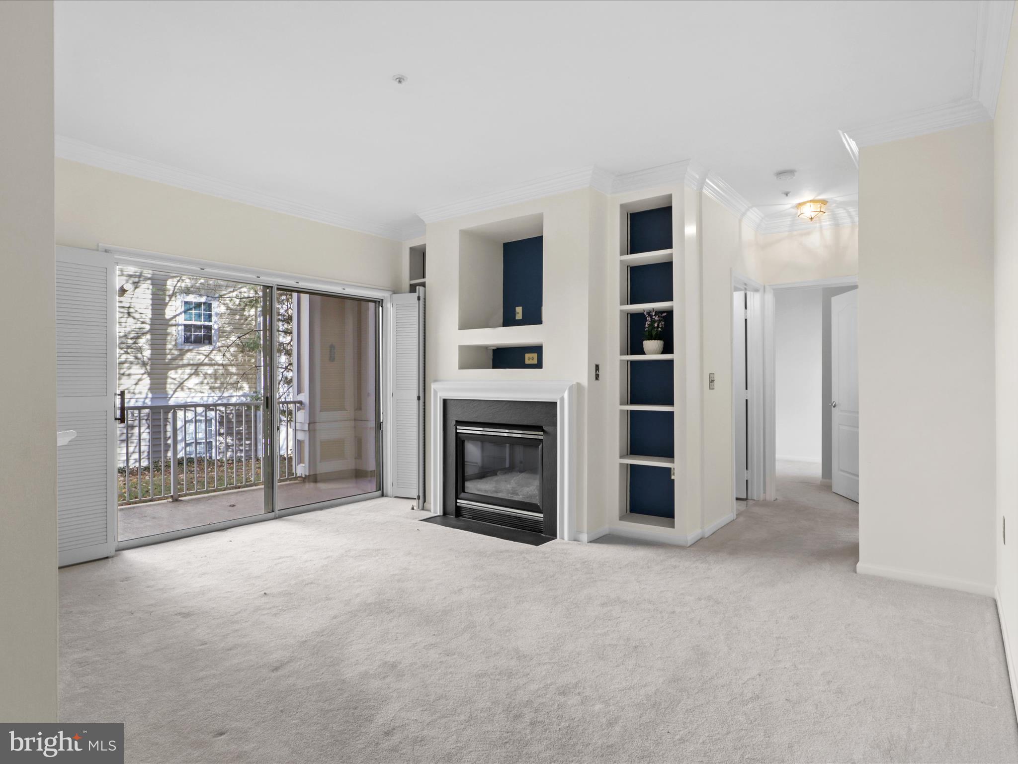 ASHBERRY - Residential Lease