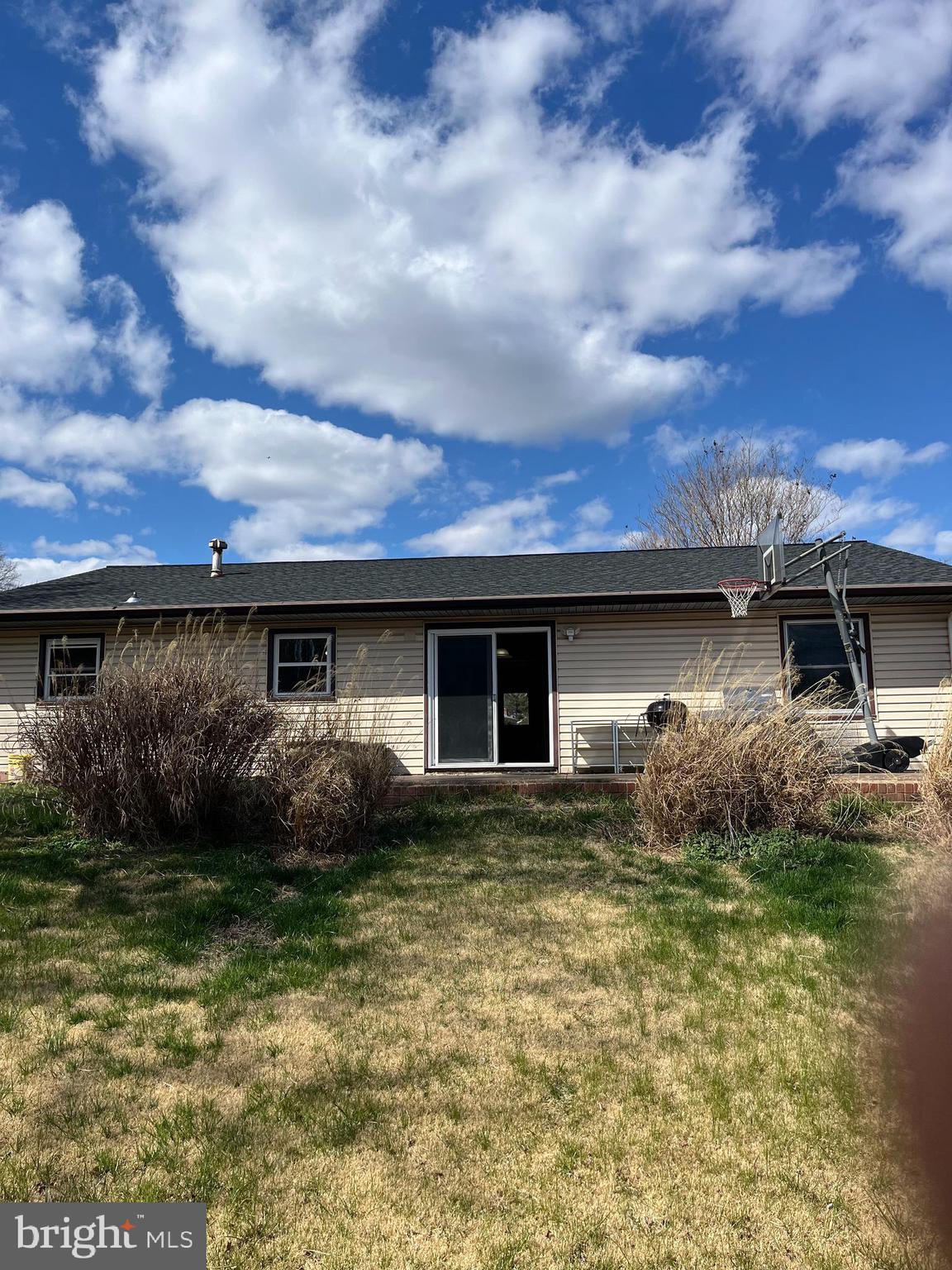 FOUR SEASONS ESTATES - Residential