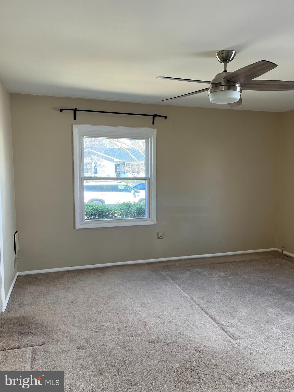 FOUR SEASONS ESTATES - Residential