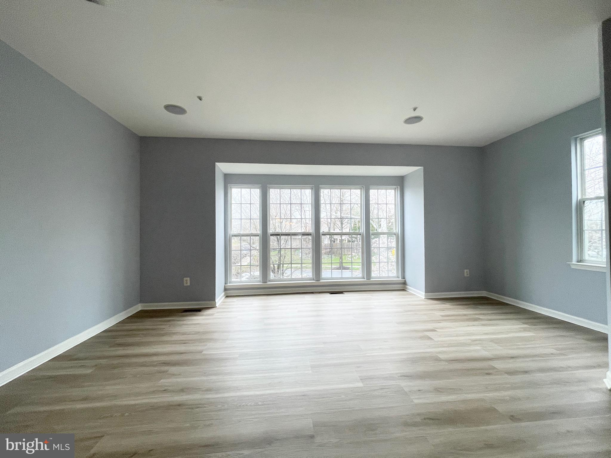 DEARBOUGHT - Residential