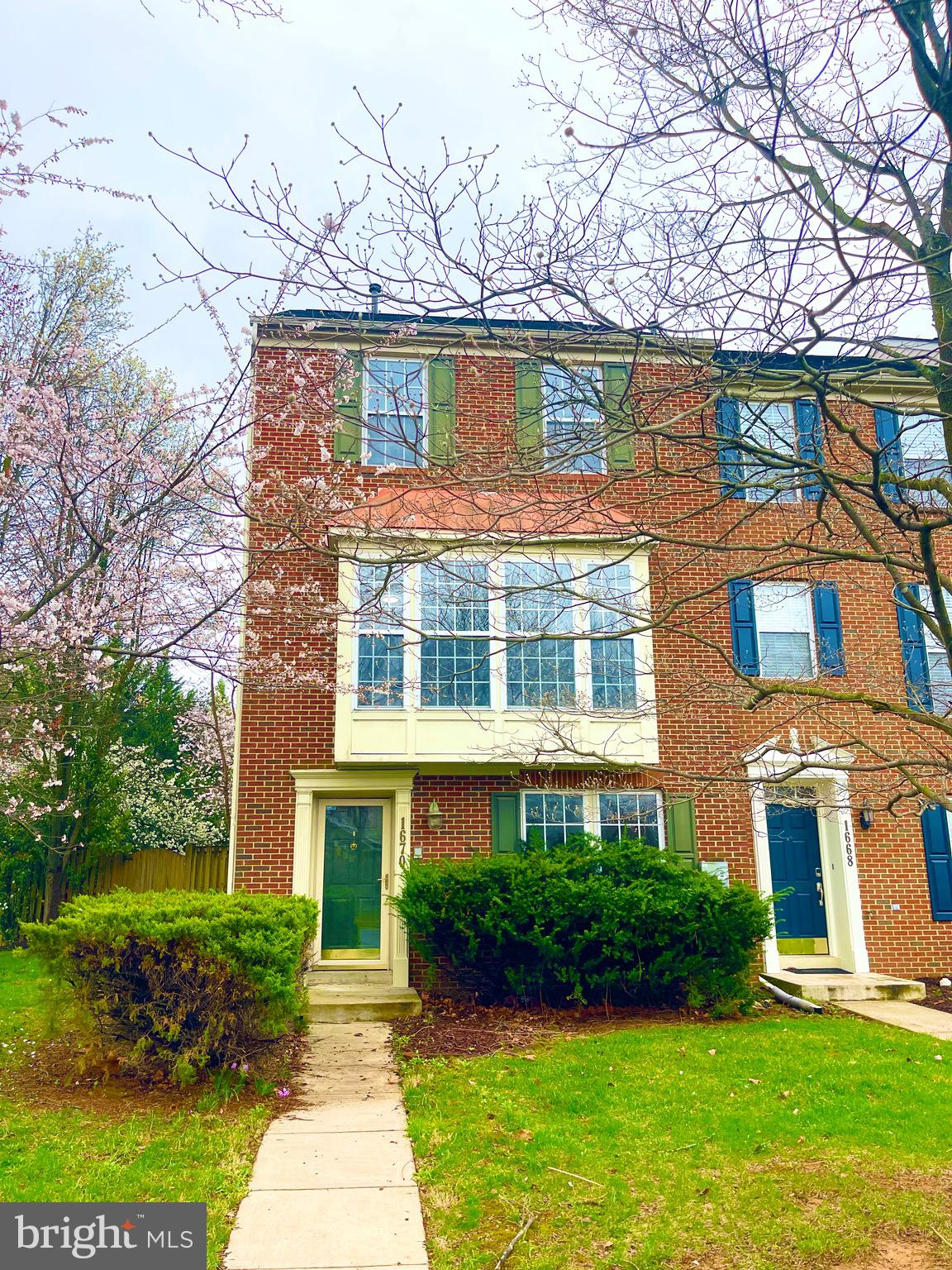 DEARBOUGHT - Residential