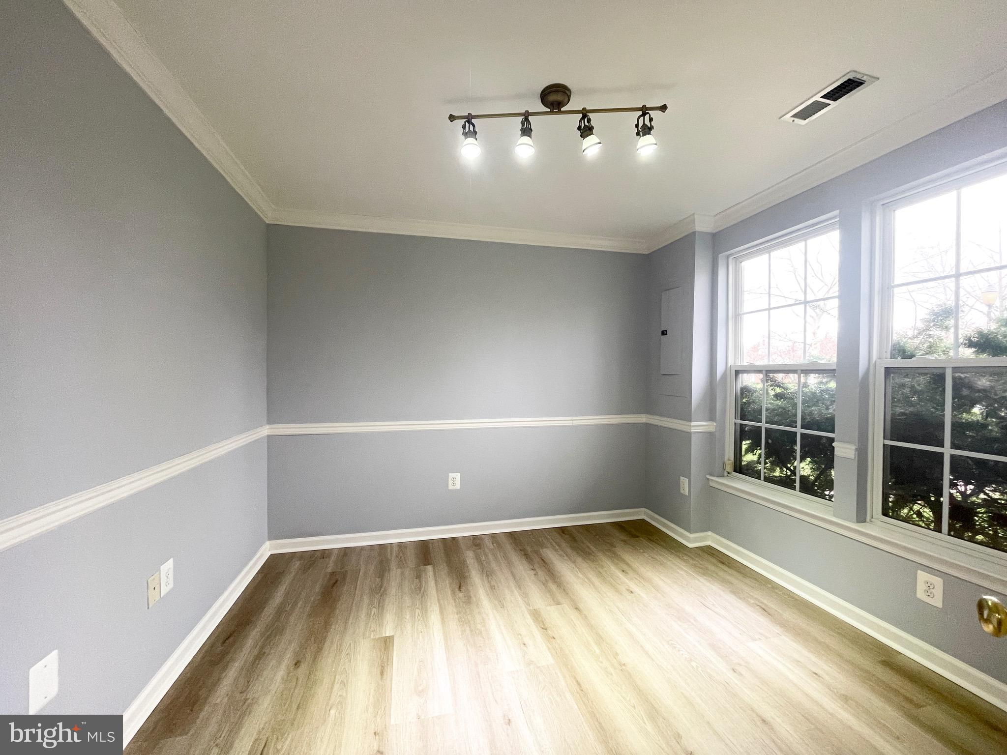 DEARBOUGHT - Residential