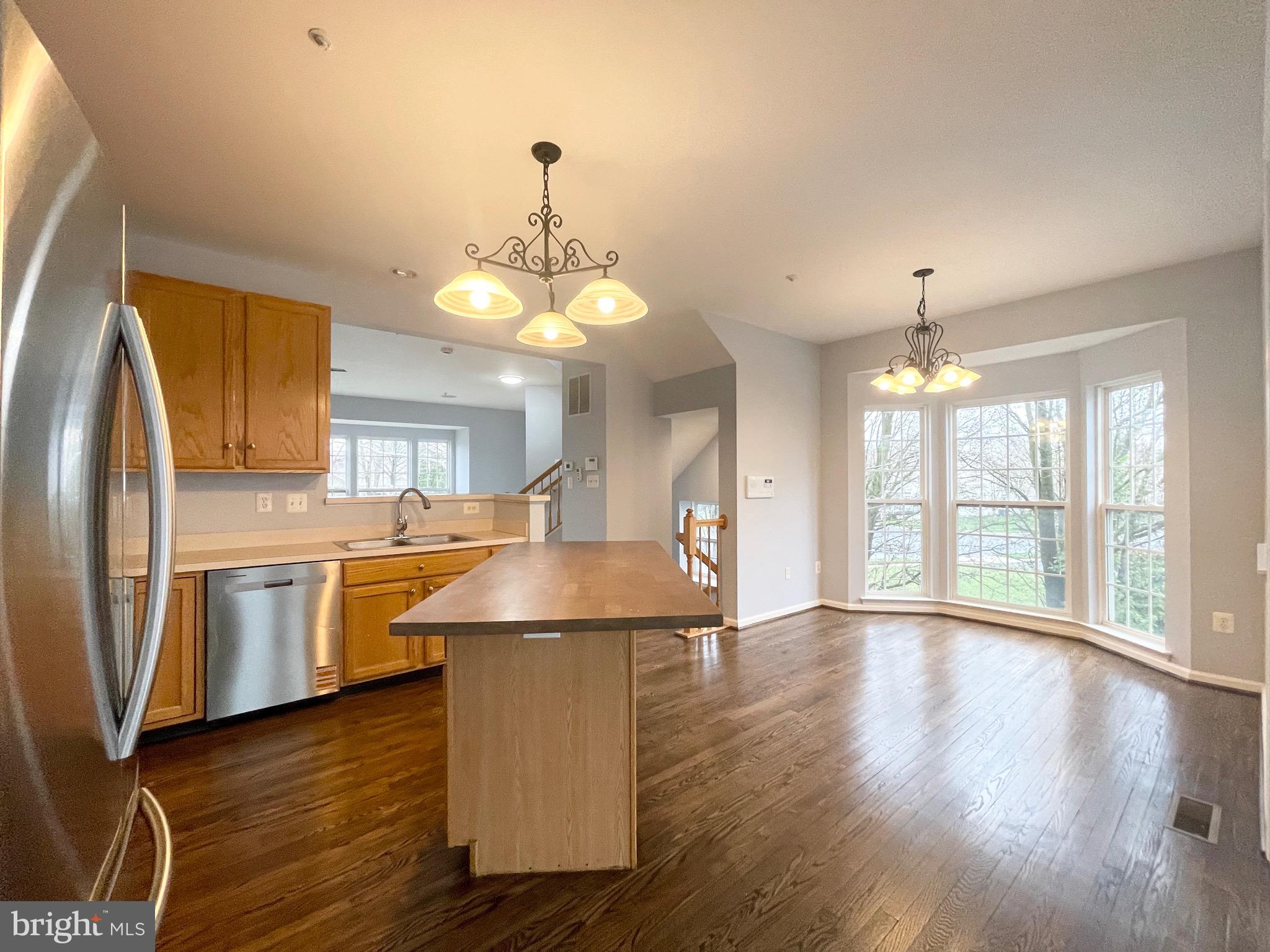 DEARBOUGHT - Residential