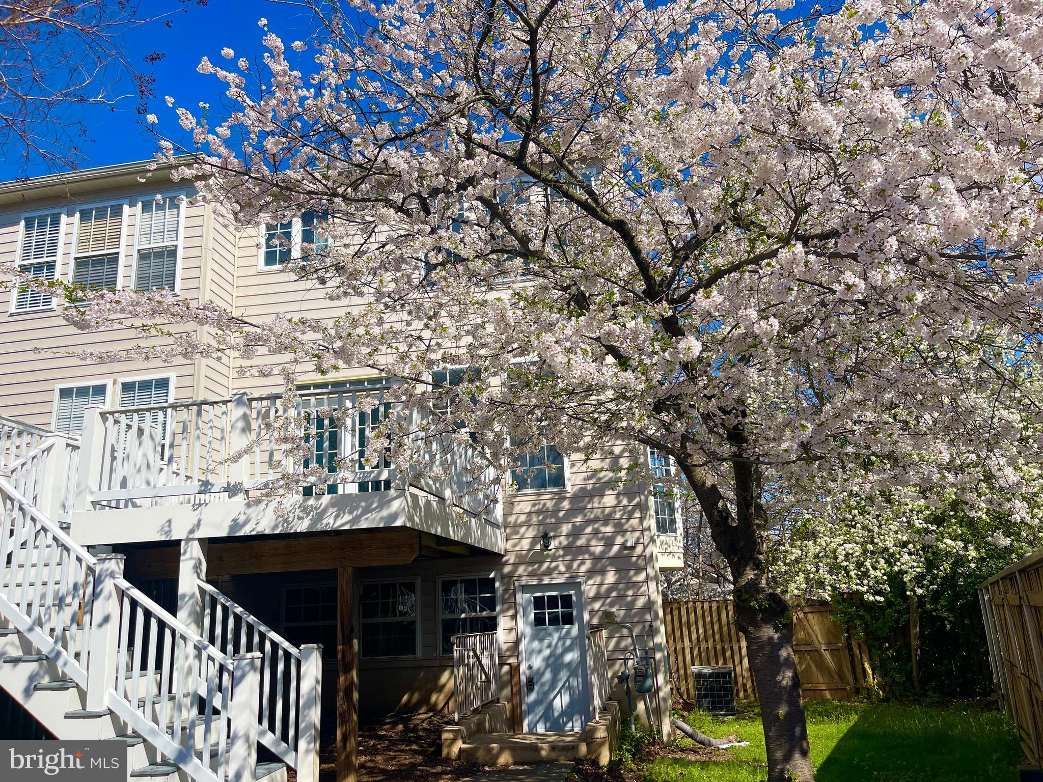 DEARBOUGHT - Residential