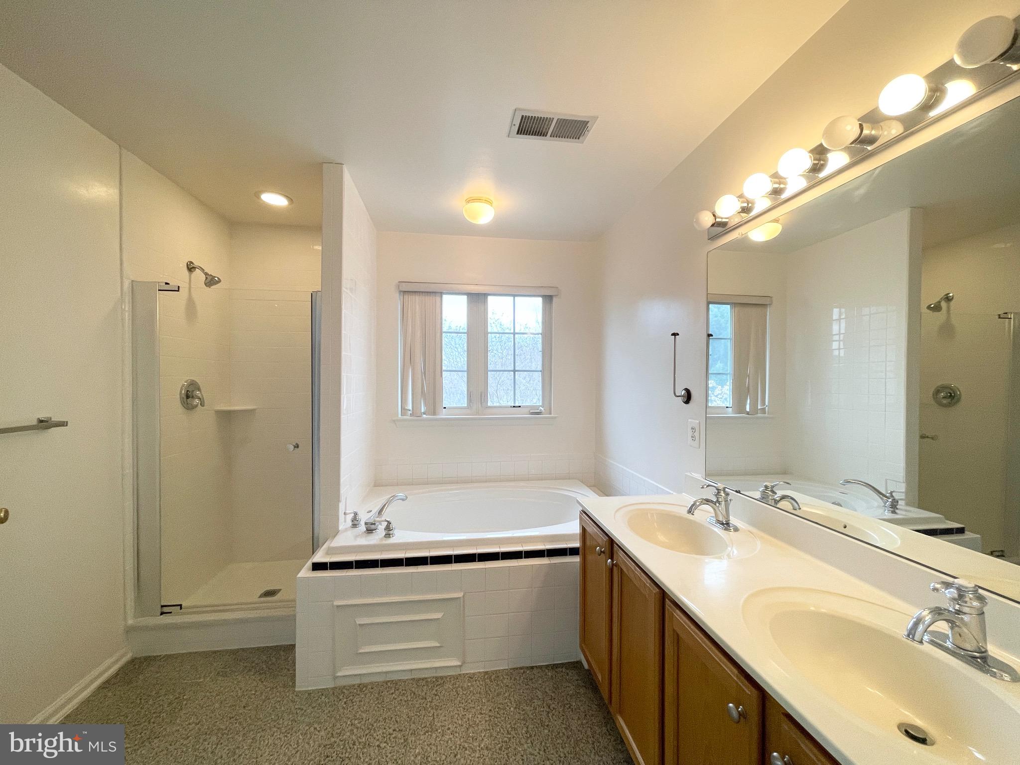 DEARBOUGHT - Residential