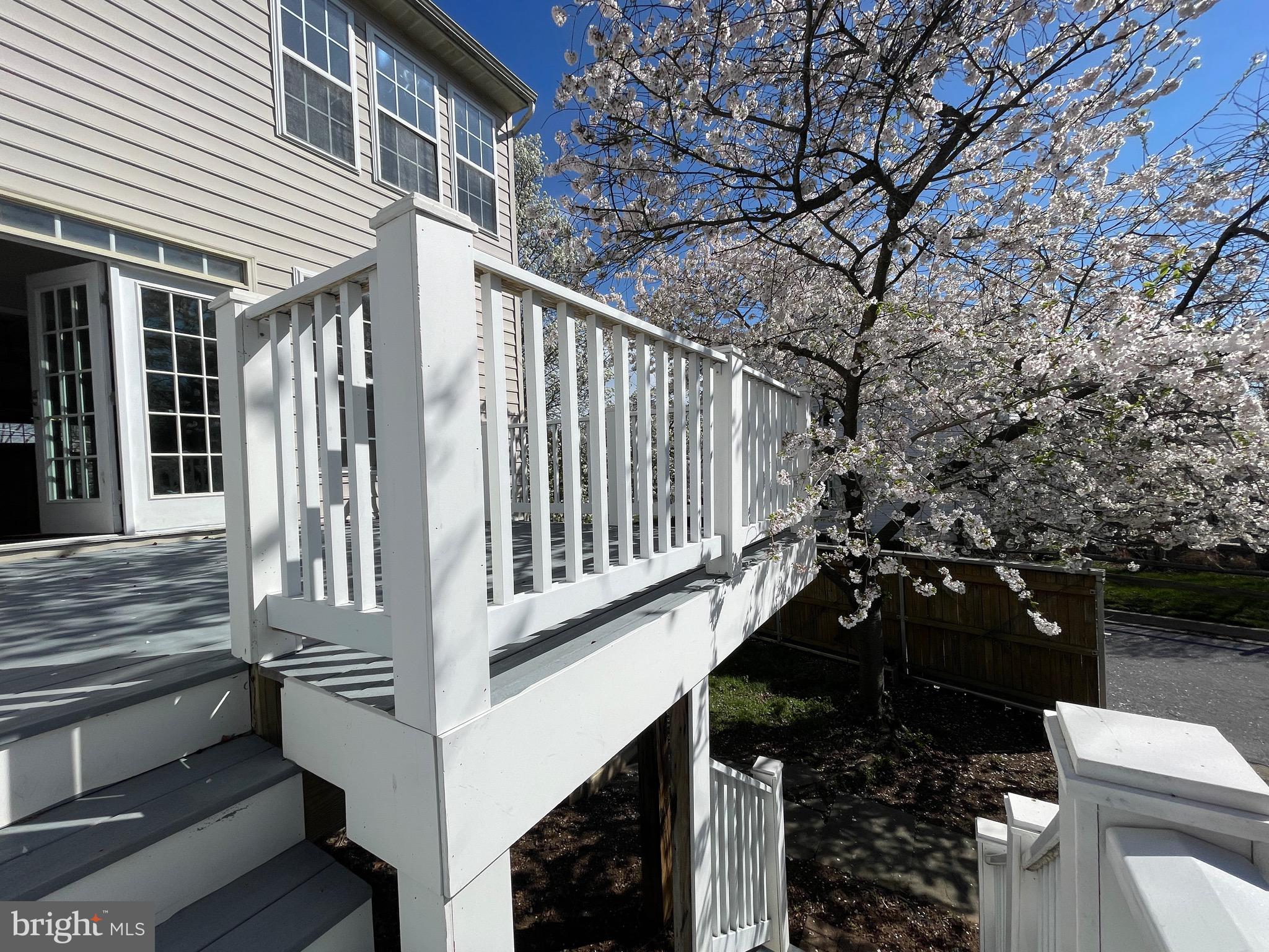 DEARBOUGHT - Residential