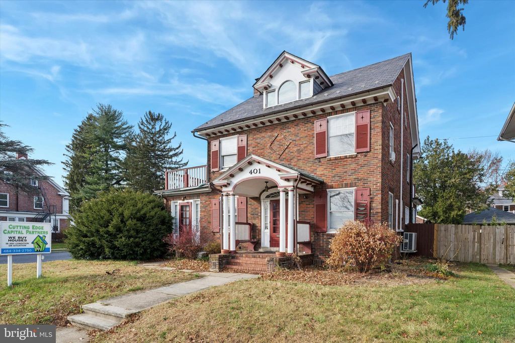 Photo of 401 E Lancaster Ave, SHILLINGTON, PA 19607 (MLS # PABK2065584)