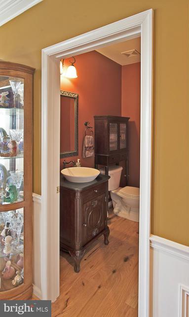 NEW BRISTOW VILLAGE - Residential