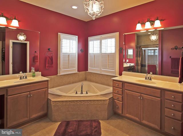 NEW BRISTOW VILLAGE - Residential