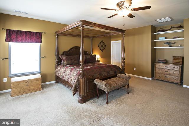 NEW BRISTOW VILLAGE - Residential