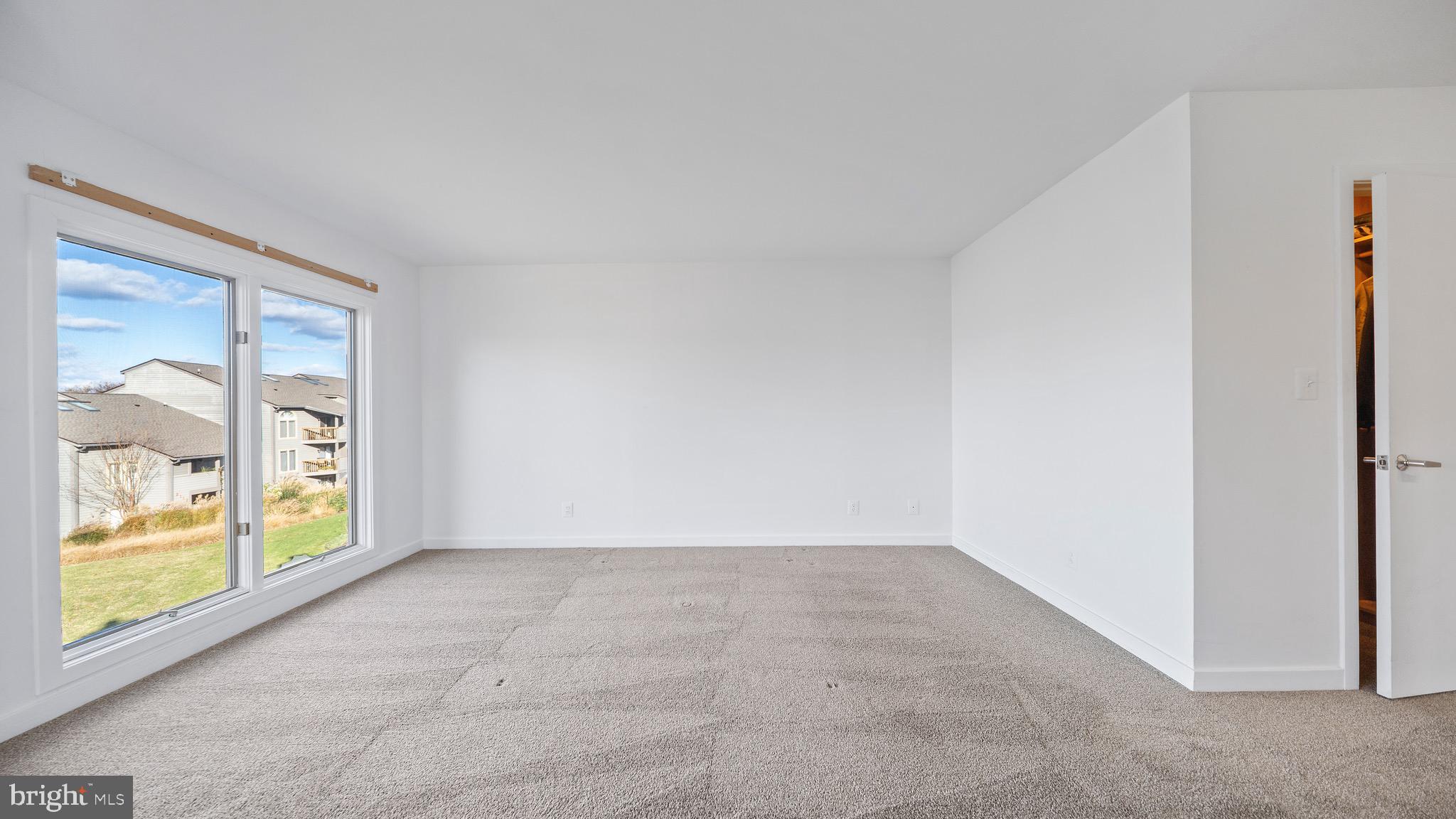 CHESAPEAKE HARBOUR - Residential