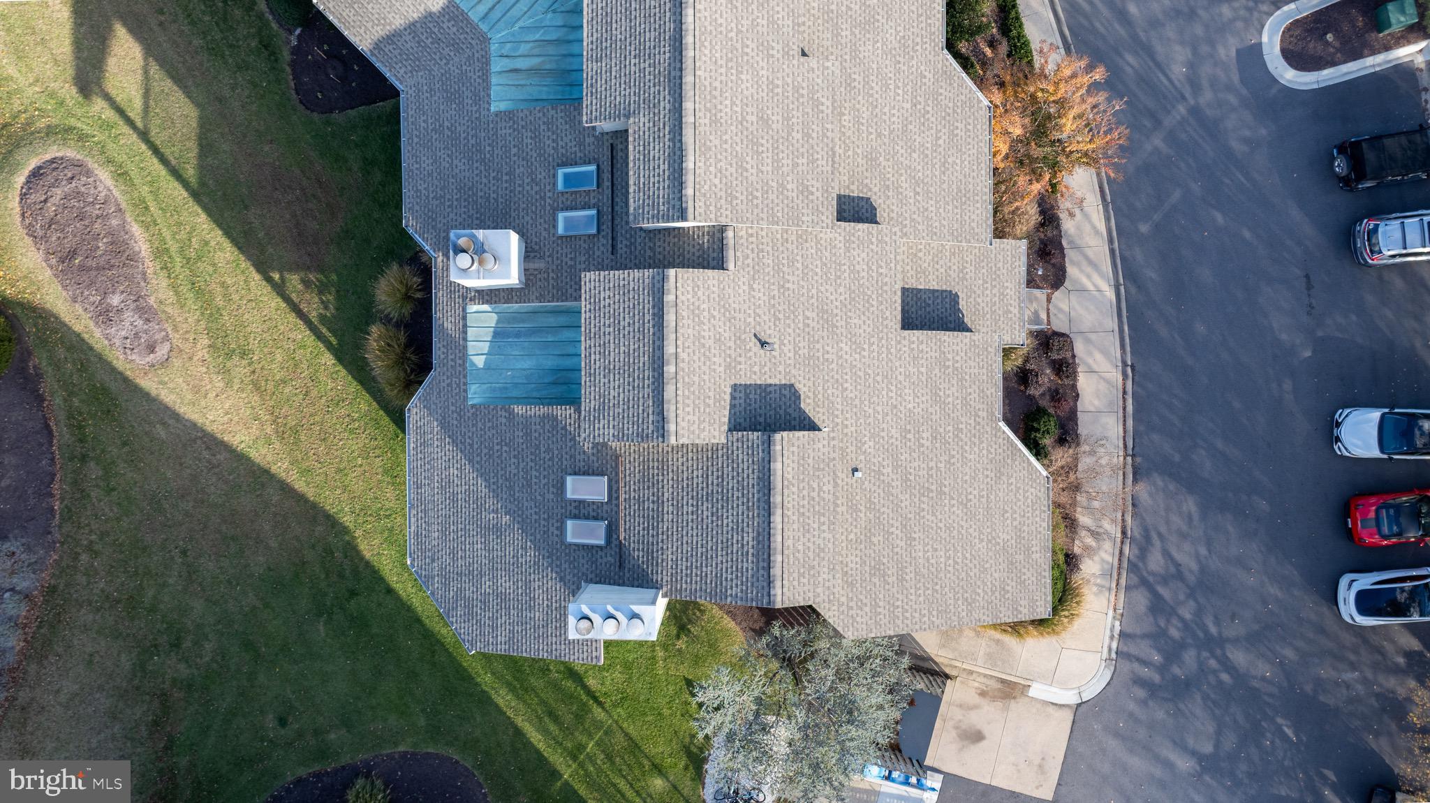 CHESAPEAKE HARBOUR - Residential