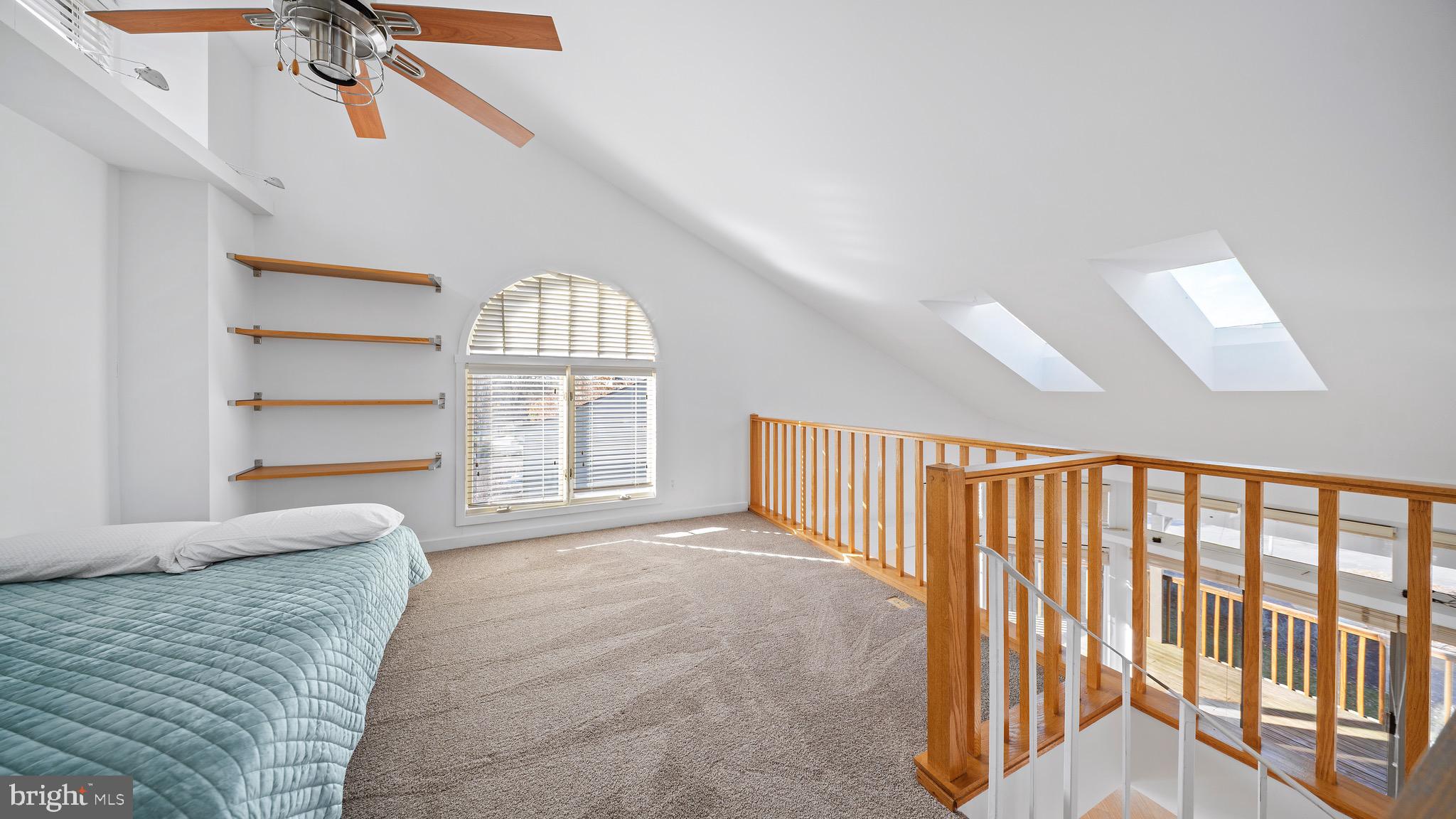 CHESAPEAKE HARBOUR - Residential