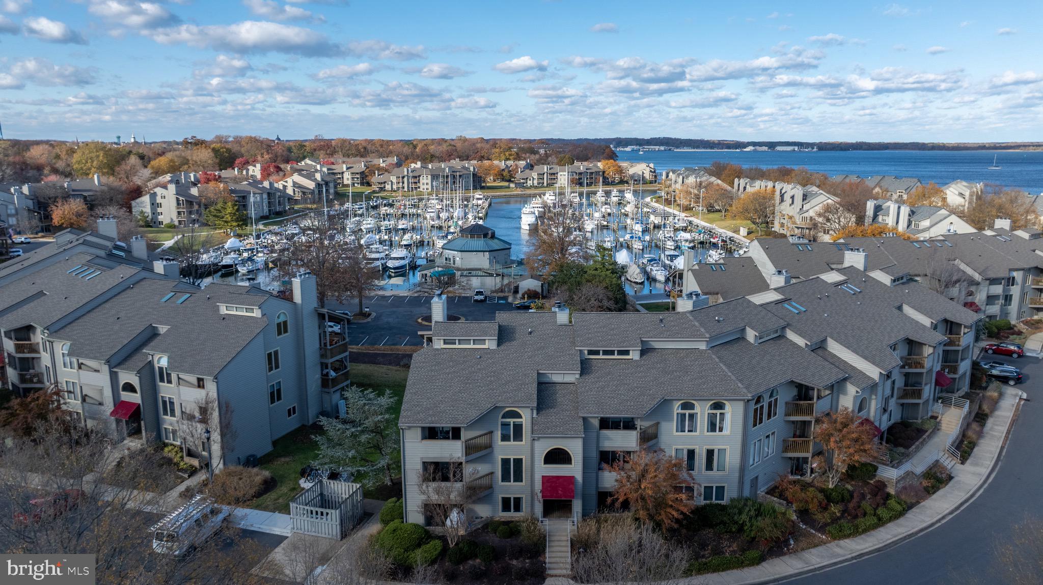 CHESAPEAKE HARBOUR - Residential