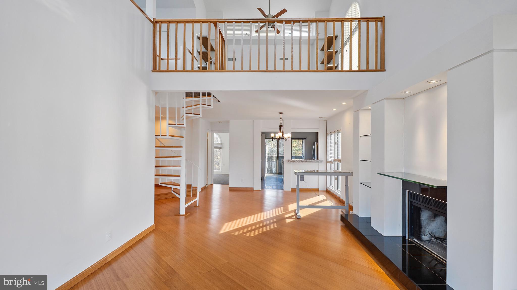 CHESAPEAKE HARBOUR - Residential