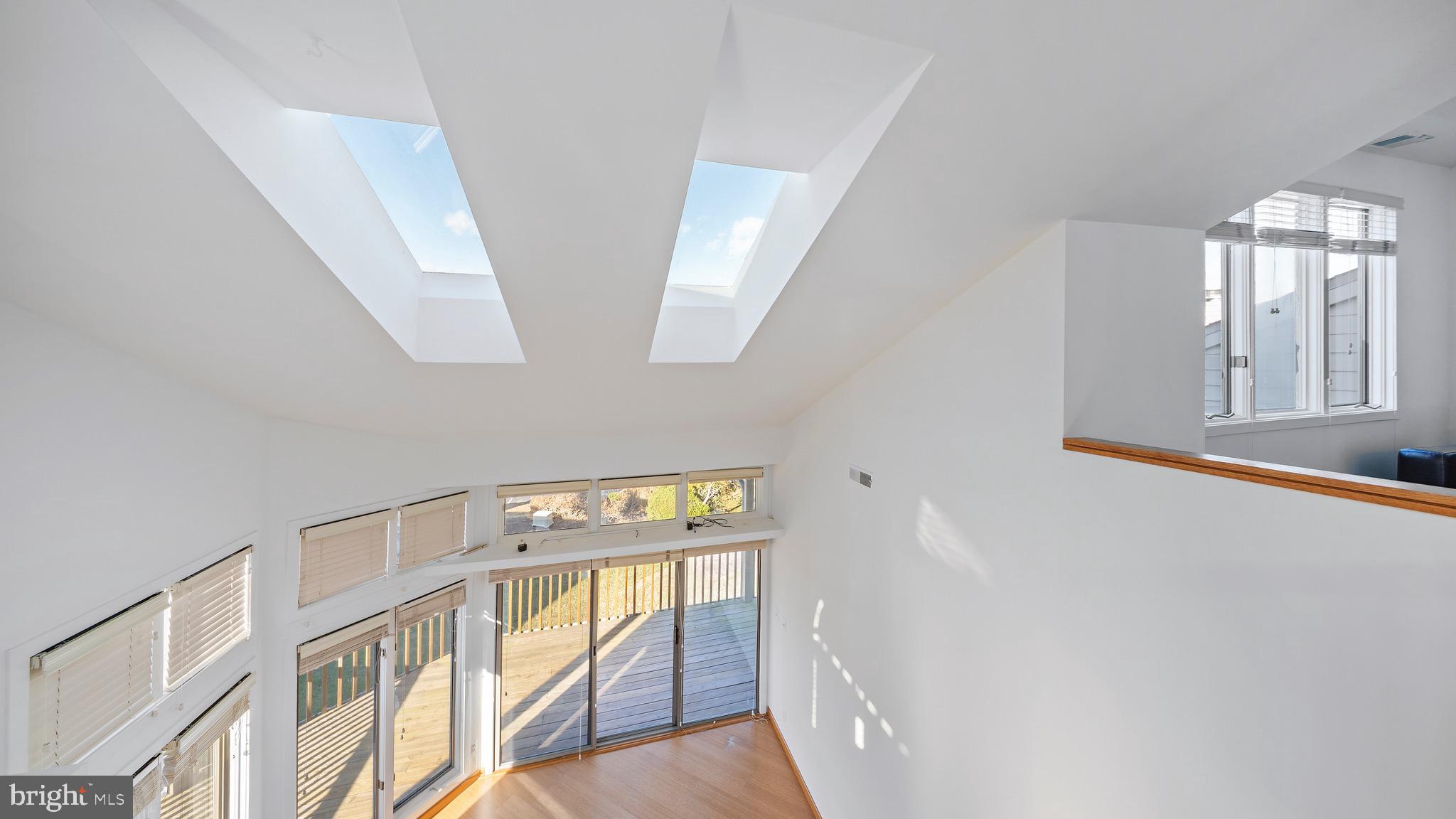 CHESAPEAKE HARBOUR - Residential